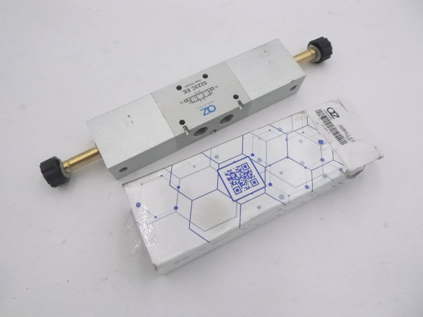A.Z Actuator Sol Return Mid Position Closed Valve 1/4" 5223CEE