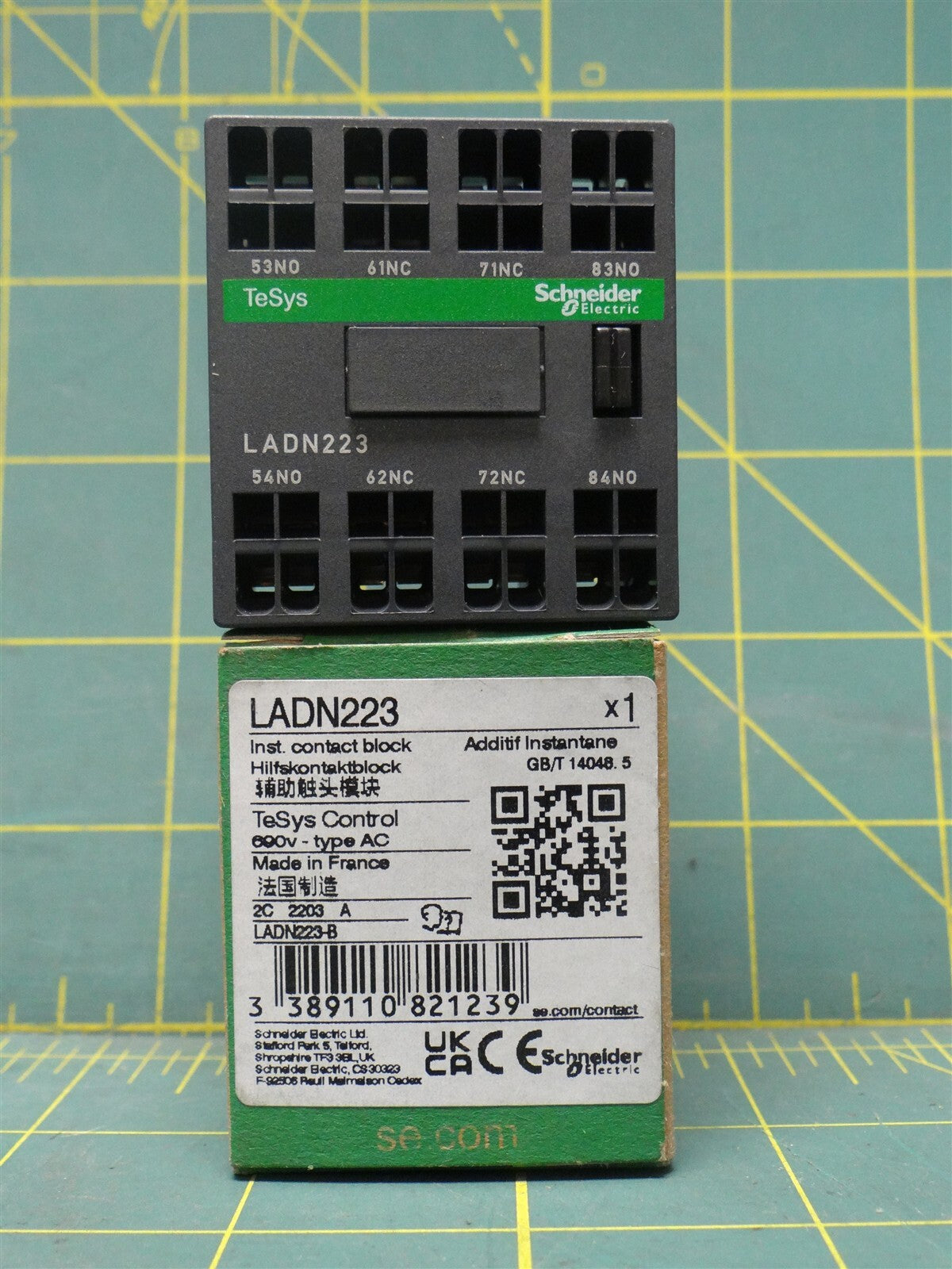 Schneider Electric TeSys Control Contact Block LADN223 690 VAC 10 A 25 to 400 Hz