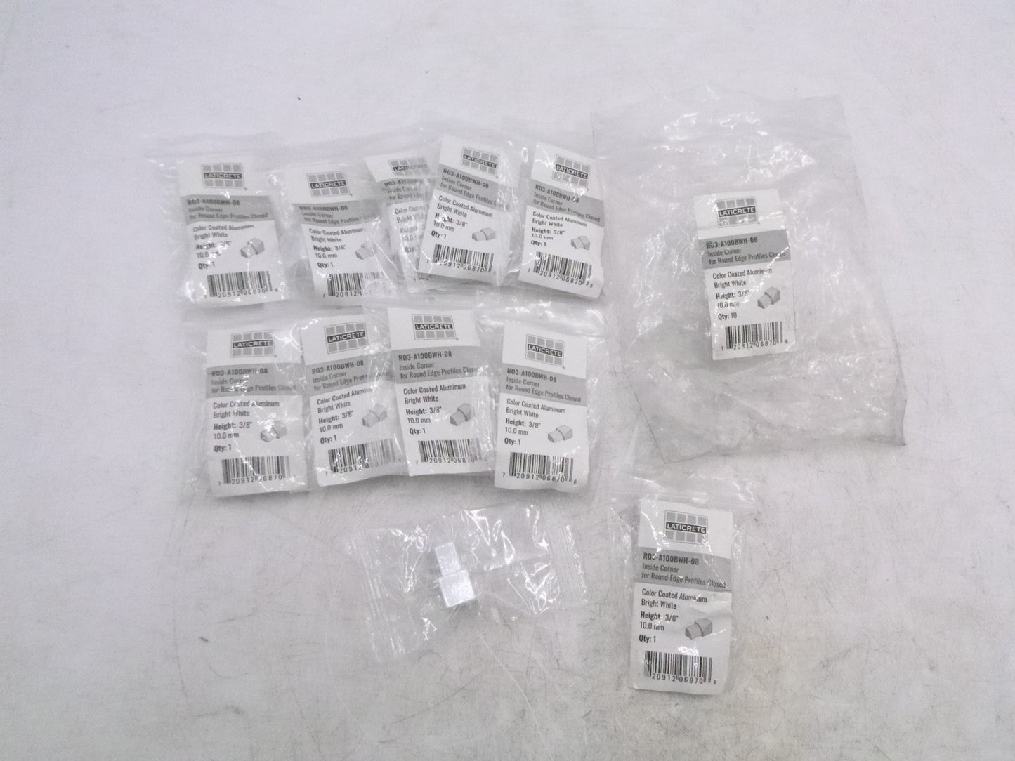 10 Pack Laticrete Round Edge 3/8in. Brilliant White Inside Corner R0A100BWH-08