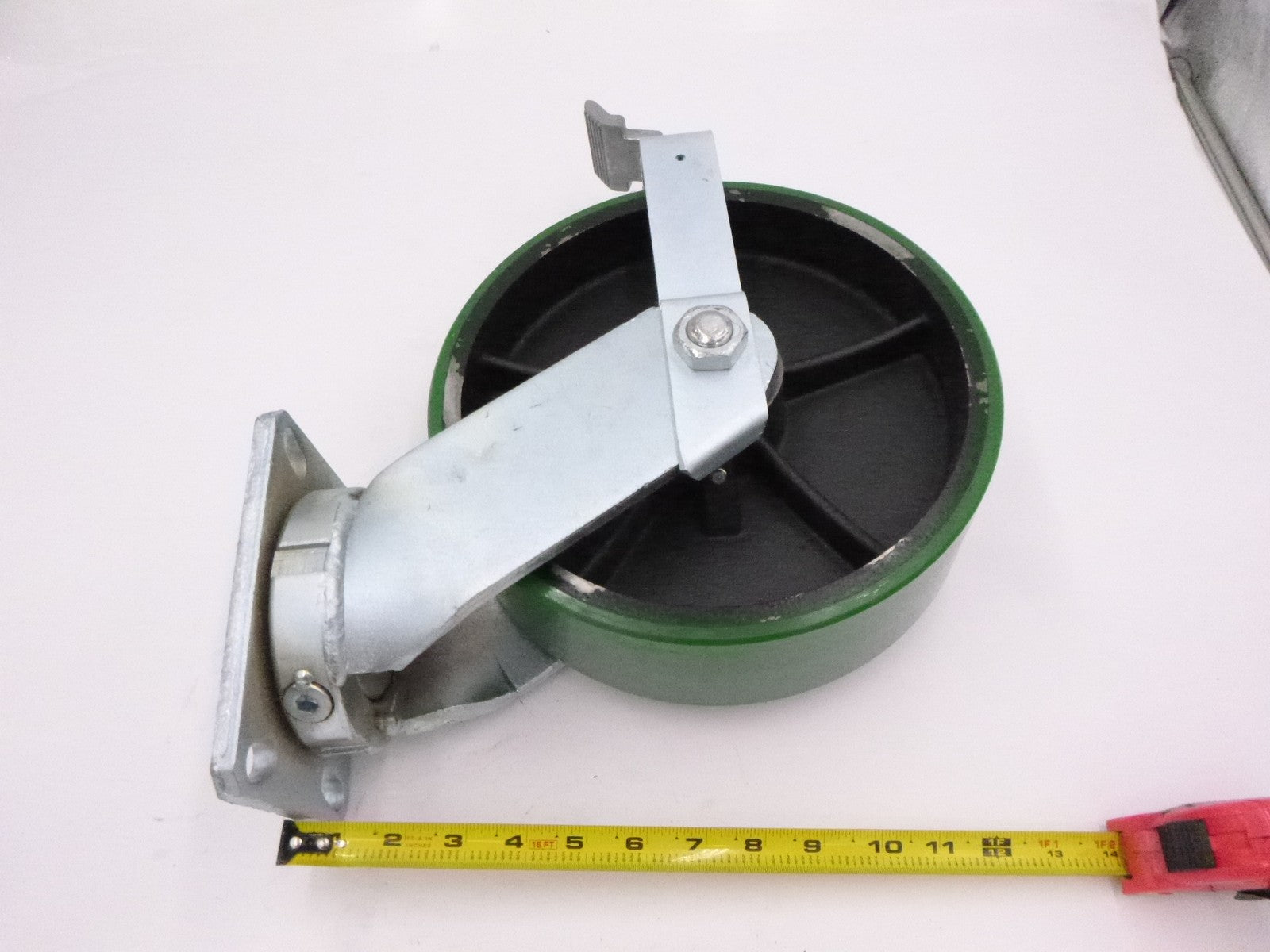 10" x 3" Super Heavy Duty Polyurethane Wheel Swivel Caster w/ Brake Green