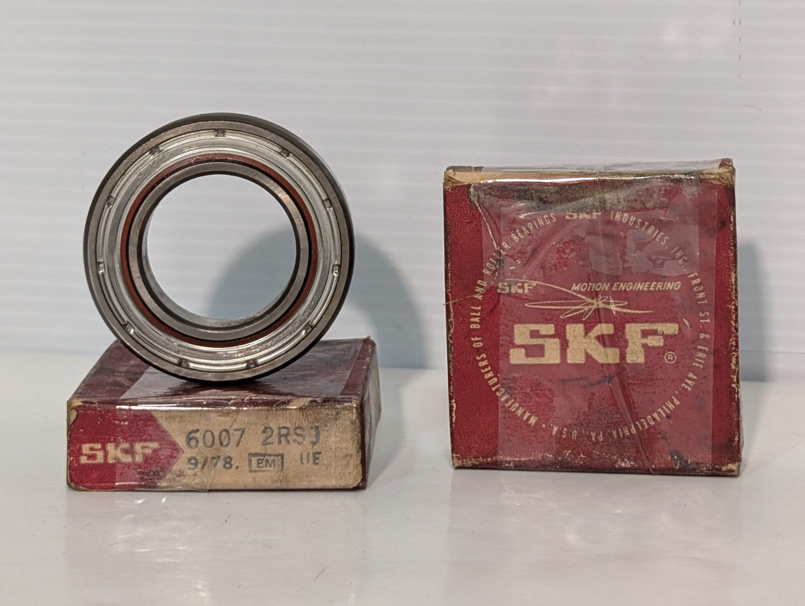 Lot of 2: SKF Motion Engineering 6007 2RSJ 9/78 Ball Bearings Made in USA