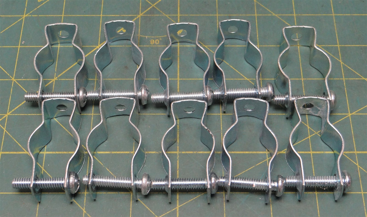 10pk. Halex #1 ACC Zinc-Plated Steel Conduit & Pipe Hangers 3/4" EMT, 3/4" H.W.