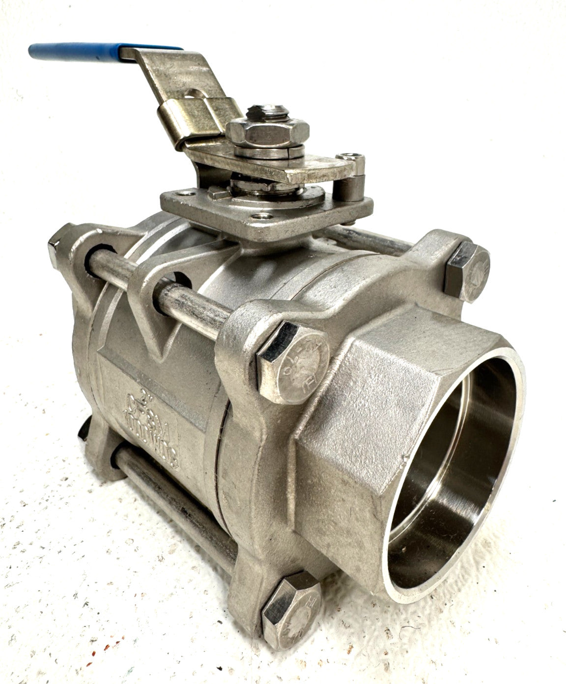 Stainless Steel Ball Valve 2" Socket Weld 1000-psi WOG Full Port Lockable Lever