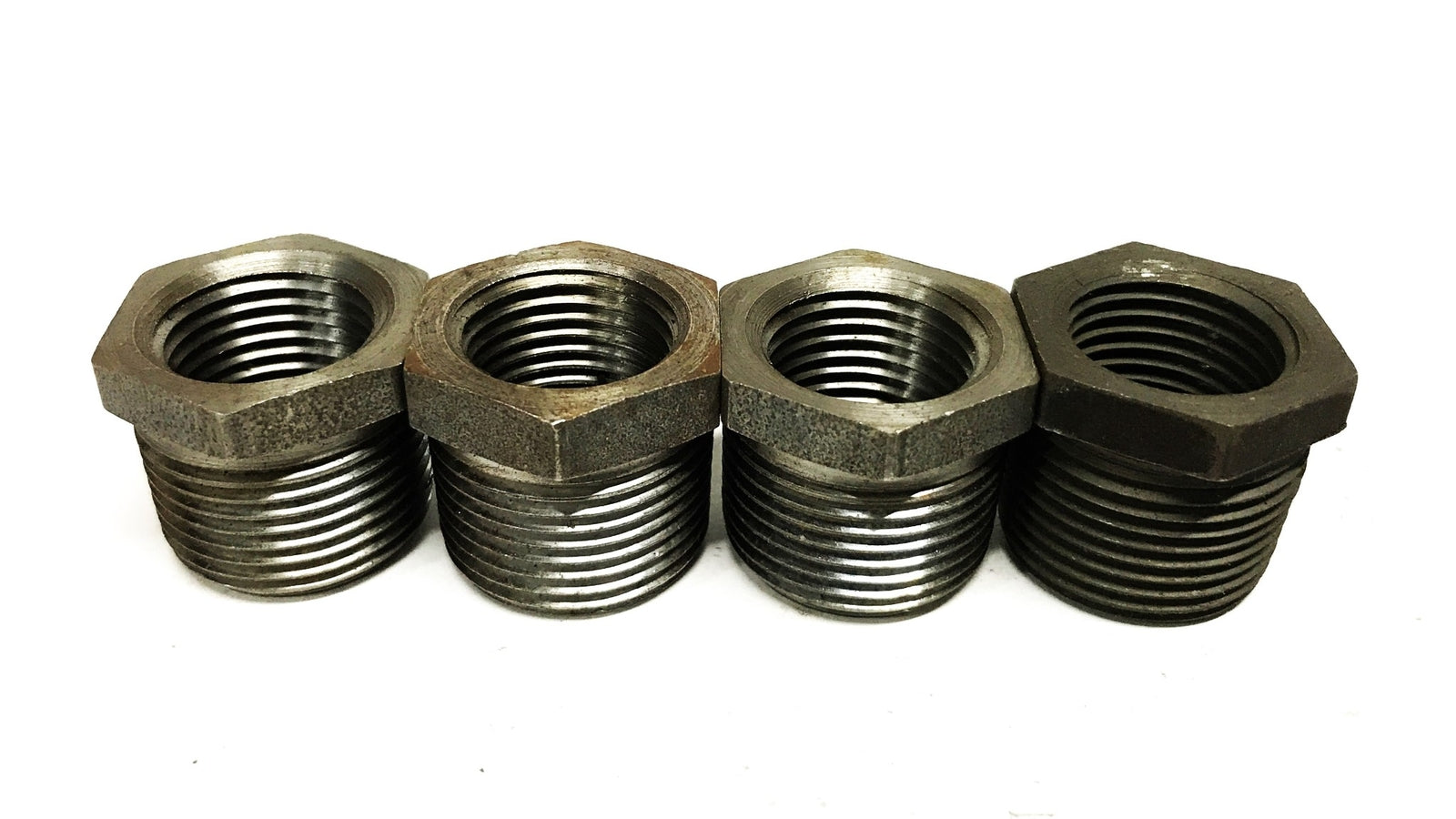 Unbranded 3/4 inch x 1/2 inch Reducing Bushing [Lot of 4] NOS