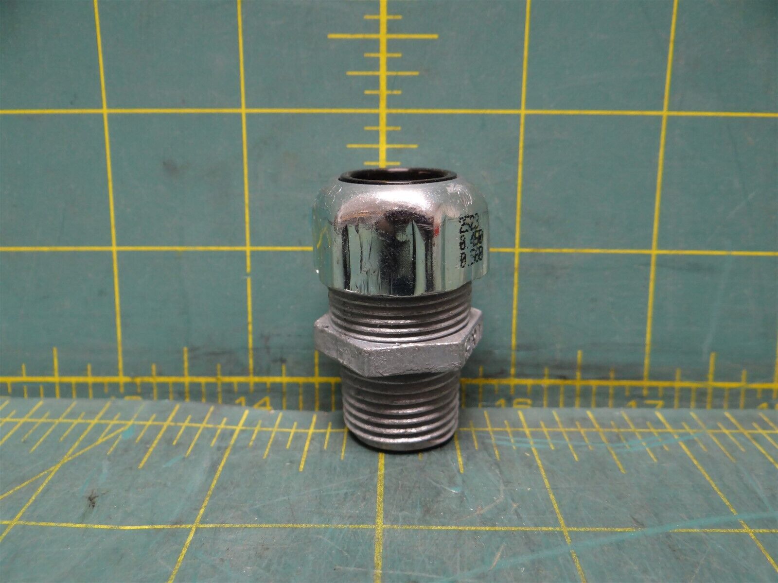 Thomas & Betts Cable Gland Strain Relief 1/2" NPT 0.45 " 0.56 " Zinc Die Cast