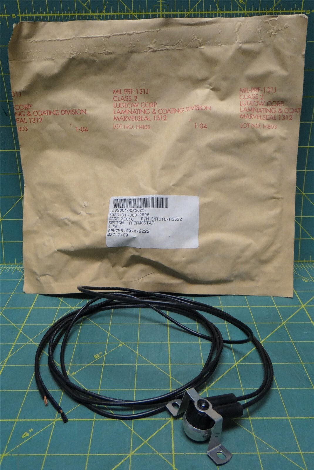 3NT Sealed Fixed Thermostat w/ Leads 3NT01L-H5522 NSN: 5930-01-003-2625