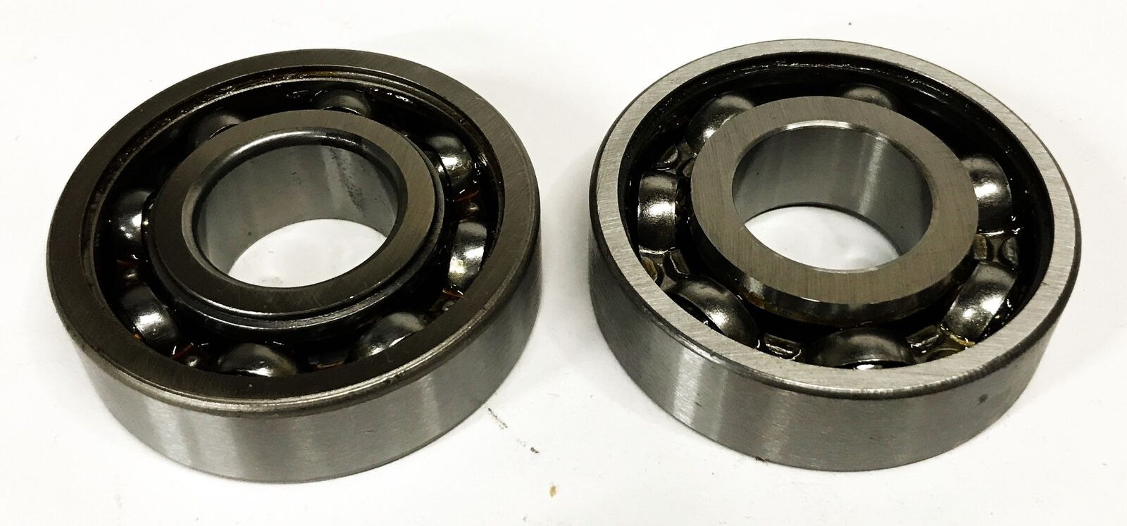 Unbranded 8-Ball Deep Groove Ball Bearing 3305 [Lot of 2] NOS