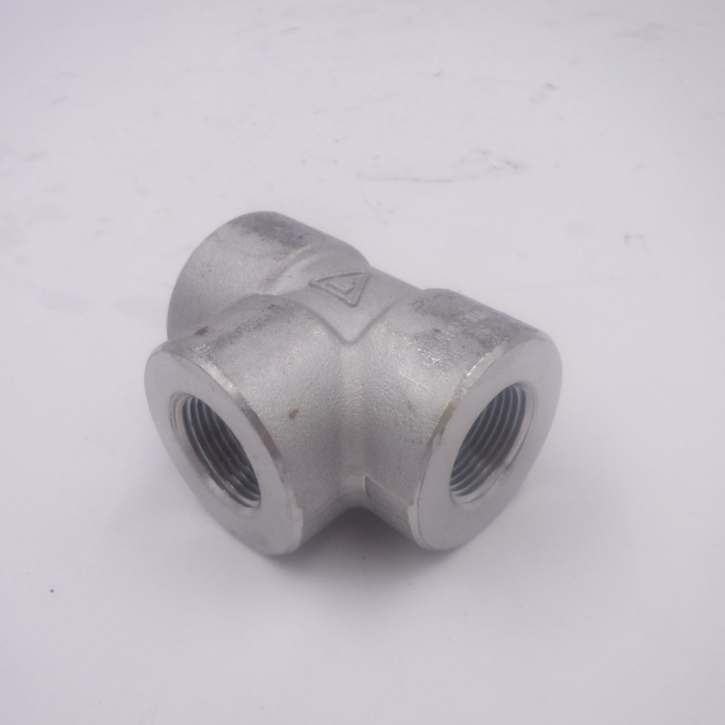 Anvil 3/4" FNPT 304 Stainless Steel Tee B16 3M Class 3000#