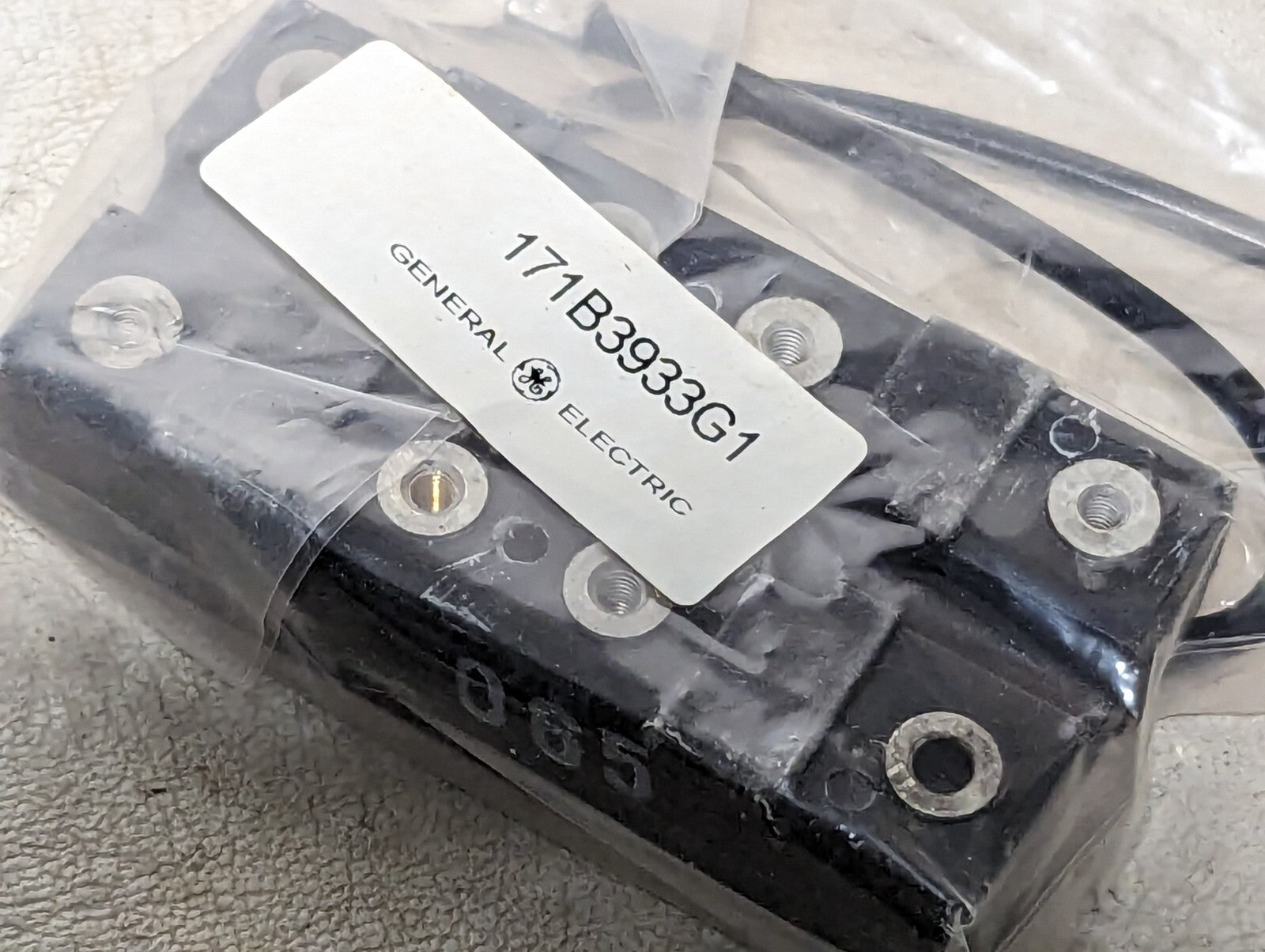 GE 171B3933G1 spider box