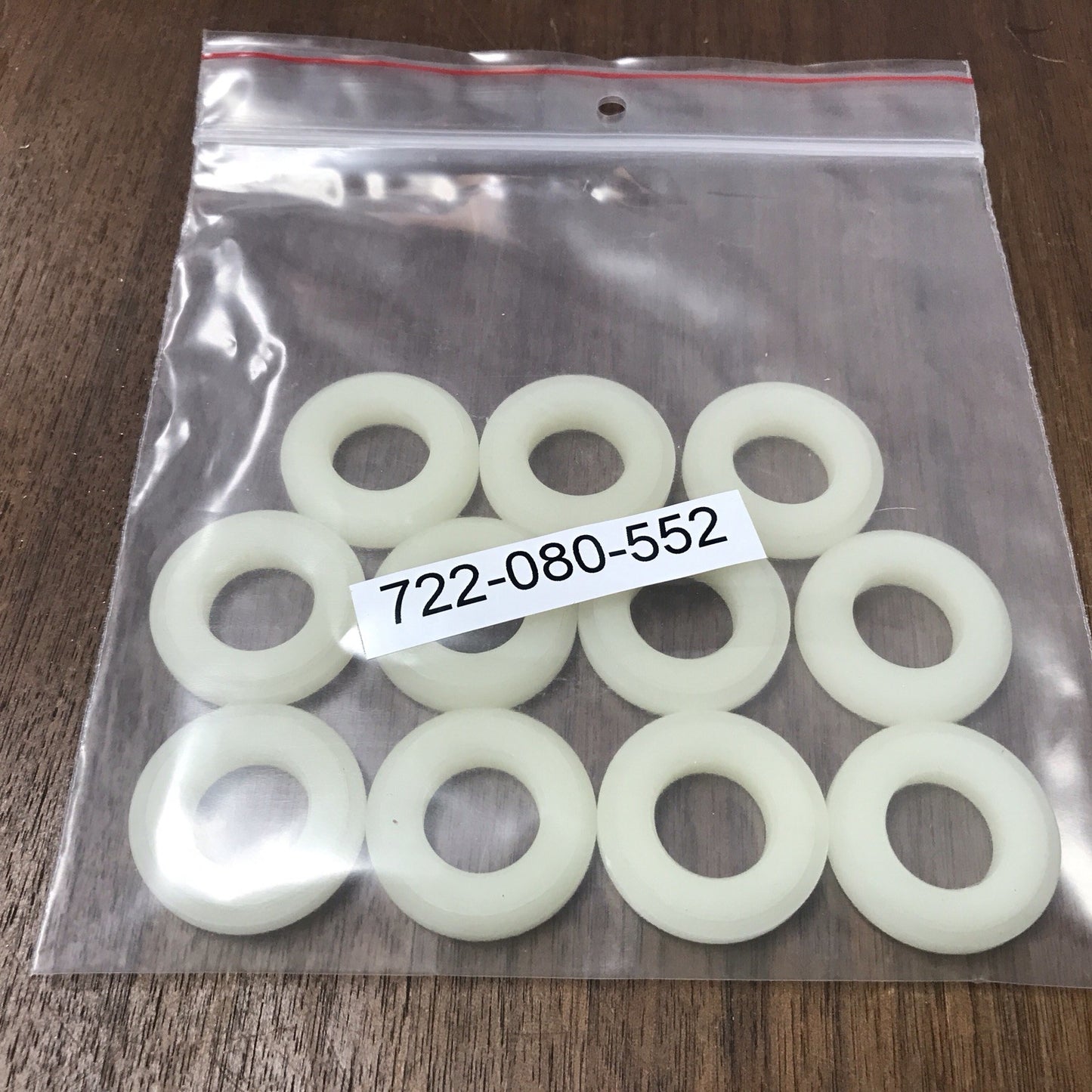 Lot Of 11 Warren Rupp 722-080-552 Sandpiper Check Valve Seat 722.080.552 NEW