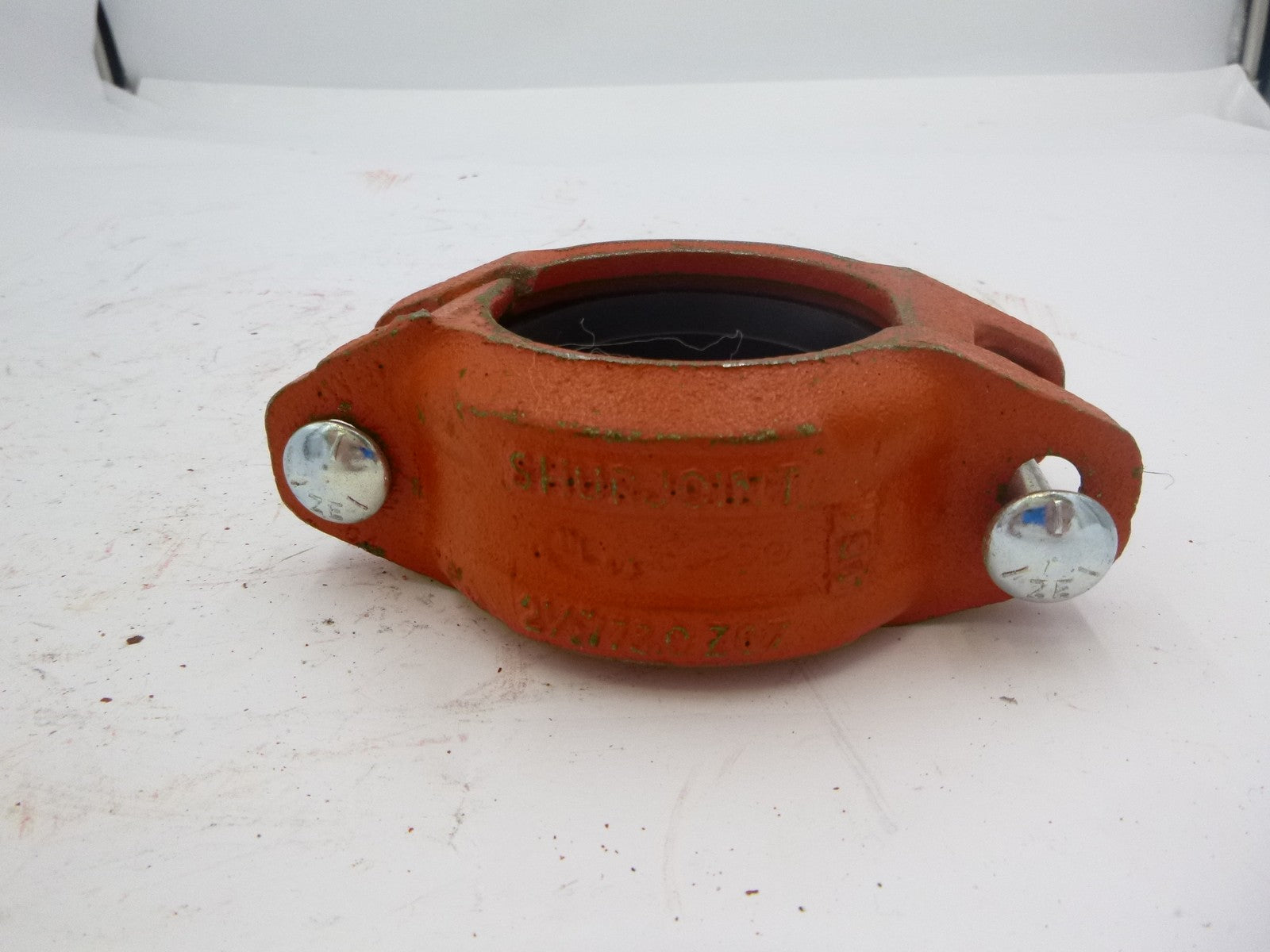 Shurjoint Orange Rigid Grooved Coupling 0390013522 2-1/2" x 2-1/2"
