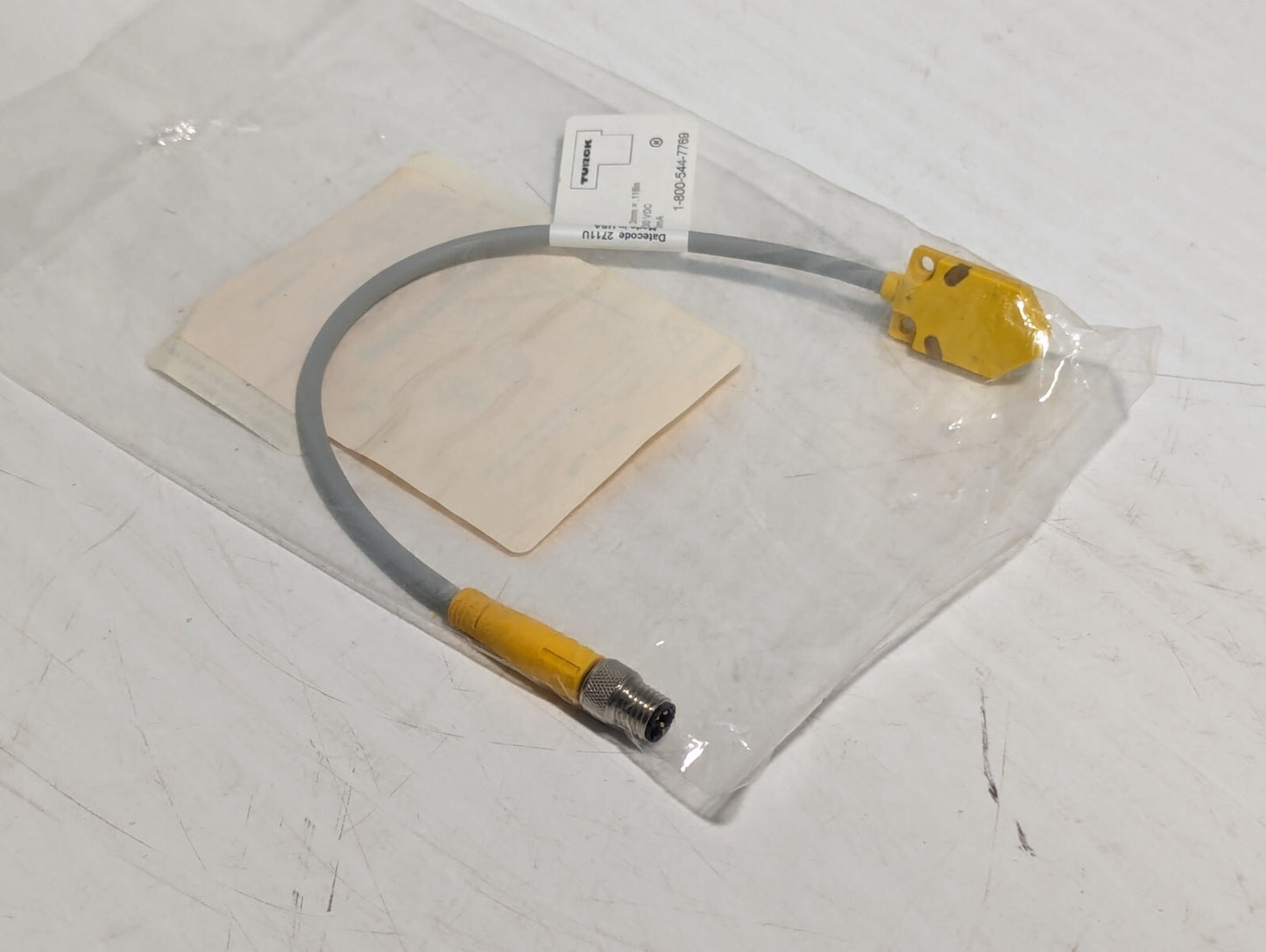 NEW Turck BI3-Q06-AP6X2-0.2-PSG3M 3-Wire DC Sensor