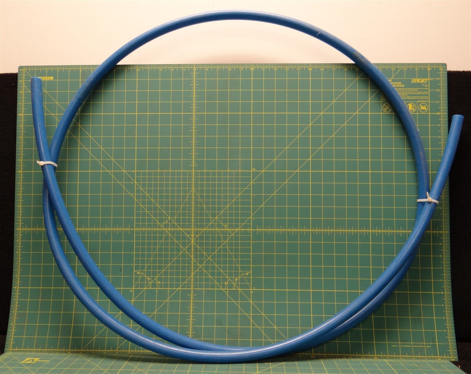 17.5 mm x 12ft PEX Plumbing Tubing (Blue) for Water Systems, Residential, Boats