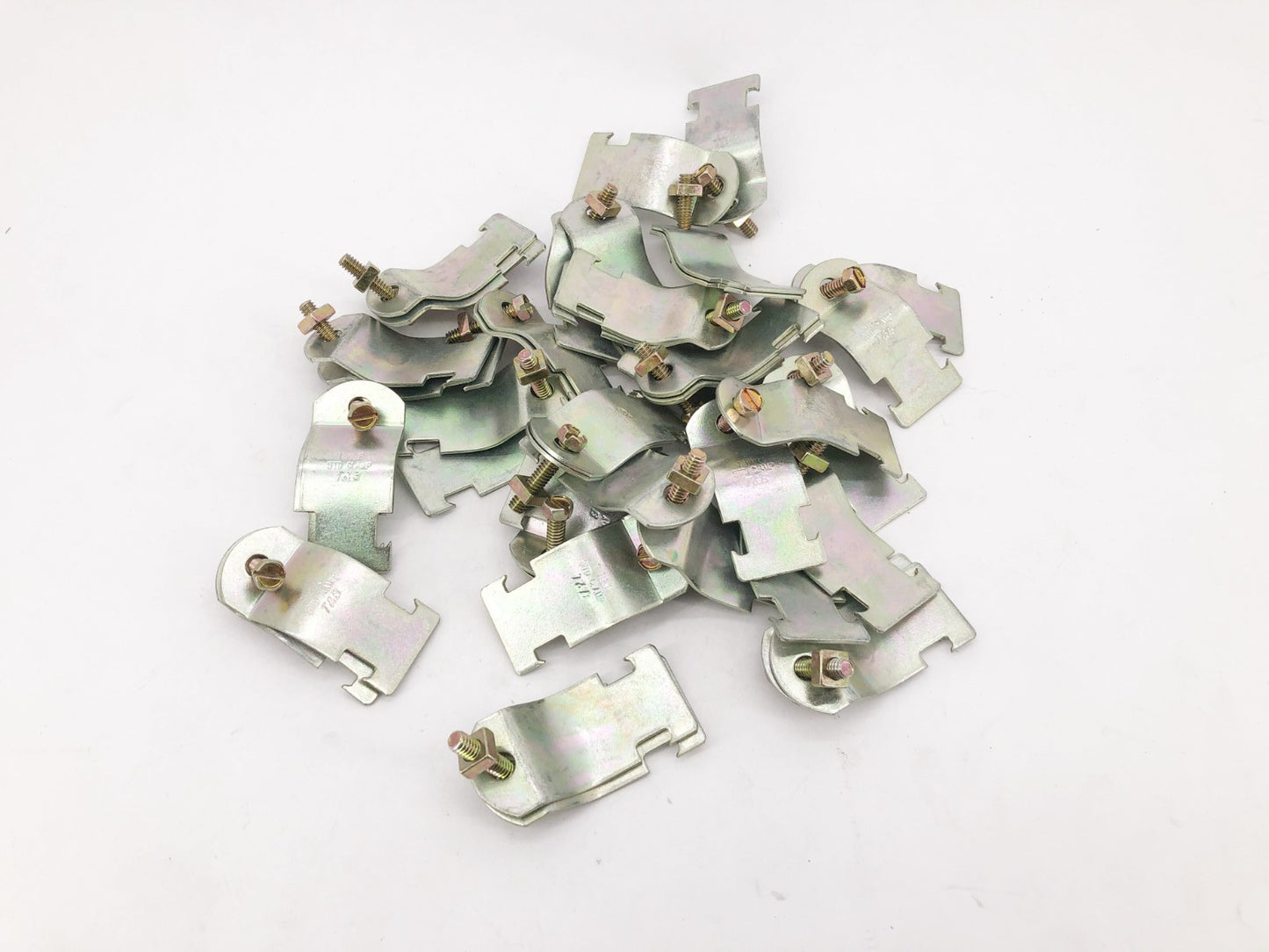 Lot of 22 Thomas & Betts 702-1 Conduit Clamps Rigid Or IMC 1" - No Box