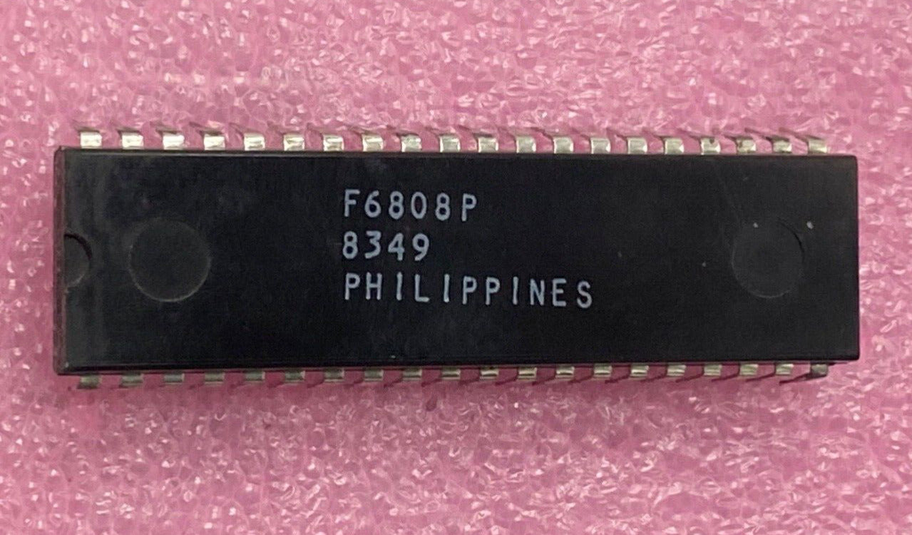 Fairchild F6808P monolithic 8-bit microprocessing unit MPU date code 8349