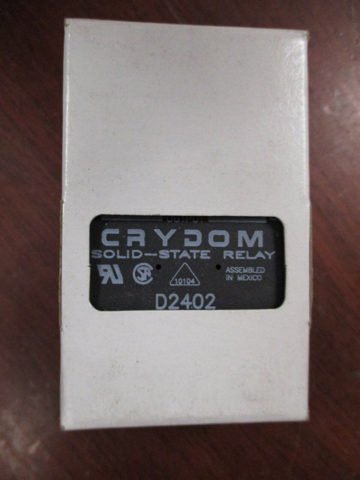 Crydom D2402 Solid State Relay "NEW" (Box of 30)