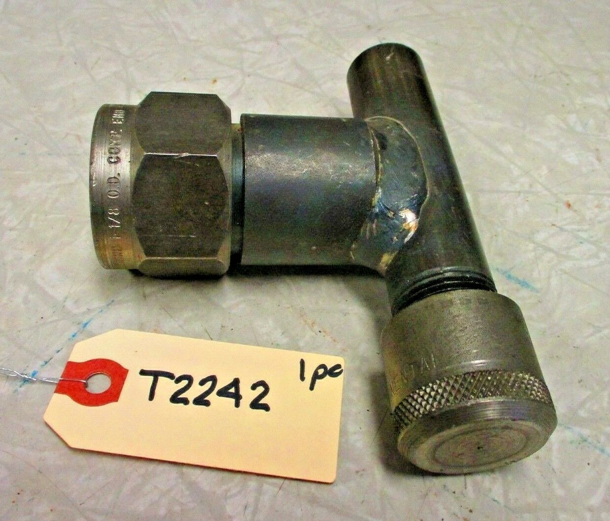 Continental 9902-99-0060-00 Steel Safe-T Valve Service Tee 3/4" × 1-1/8" OD