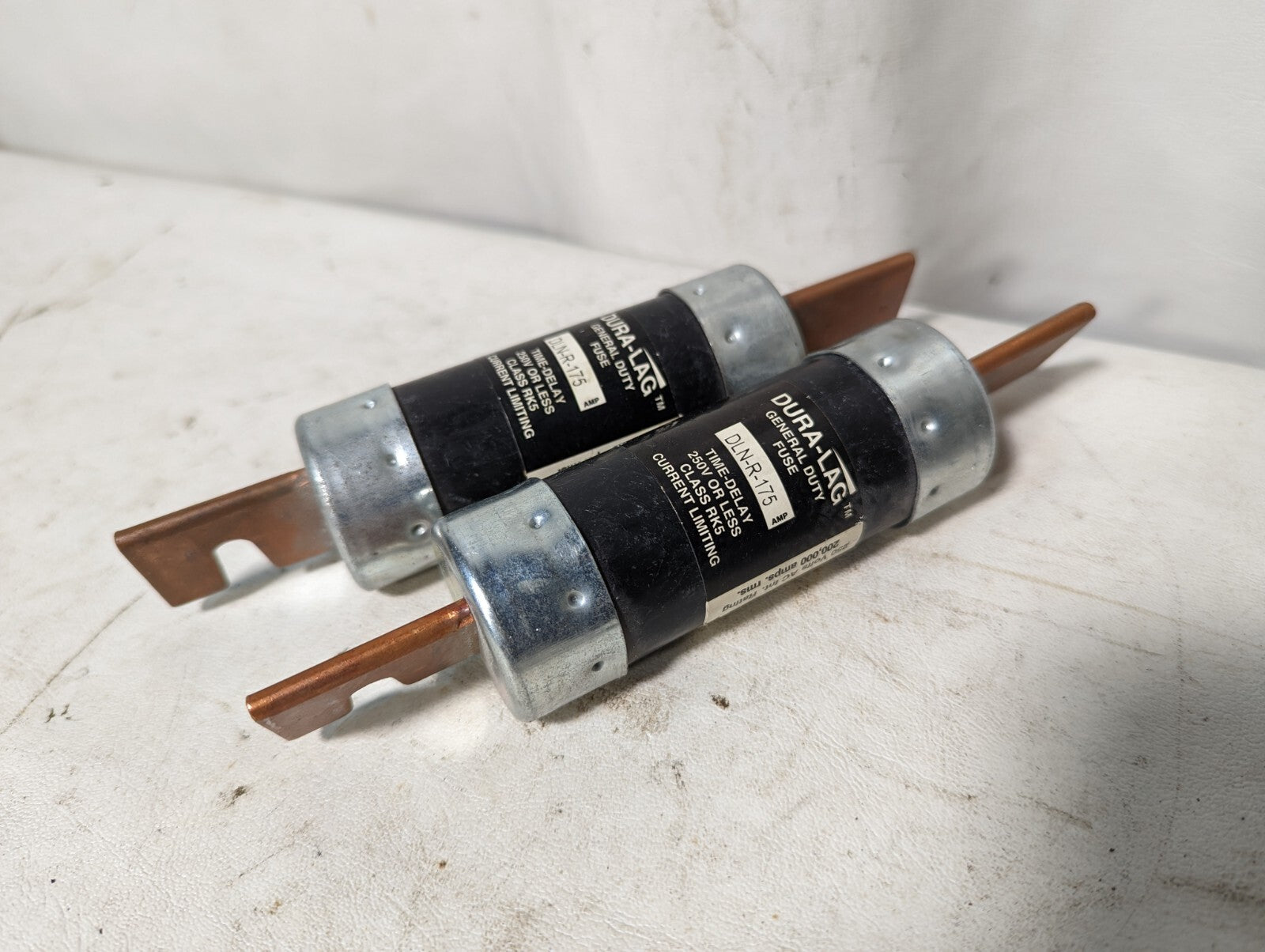 Lot of 2 Dura-Lag DLN-R-175 general duty fuses, 175A, 250V or less, class RK5