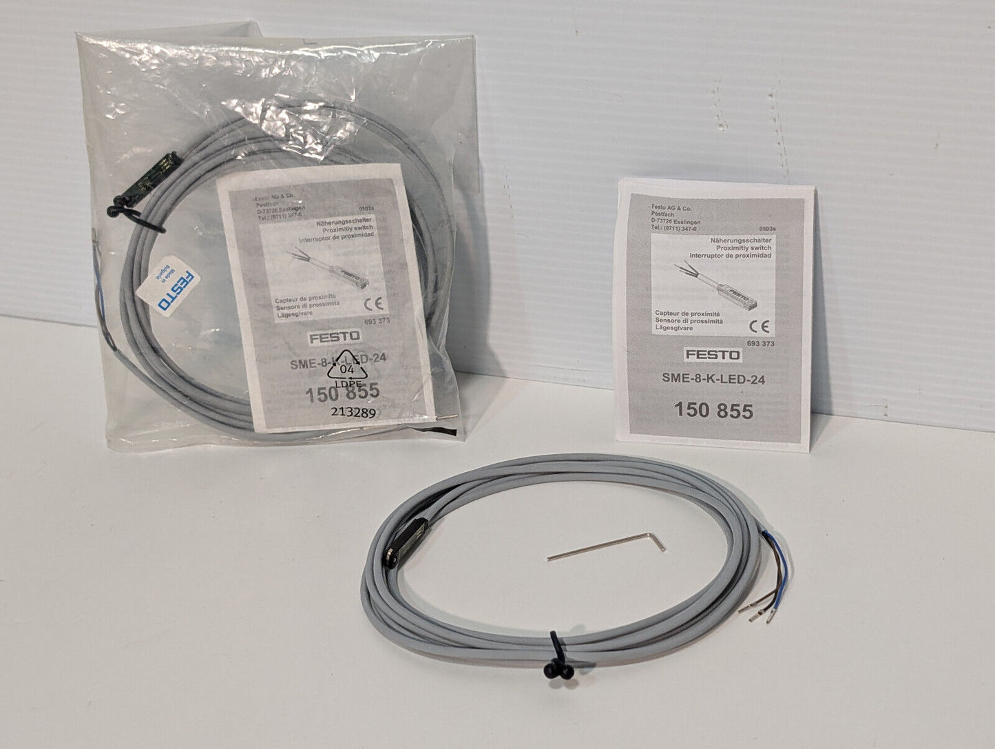 Lot  of 2: Festo SME-8-K-LED-24 Proximity Switch Sensors, 150-855