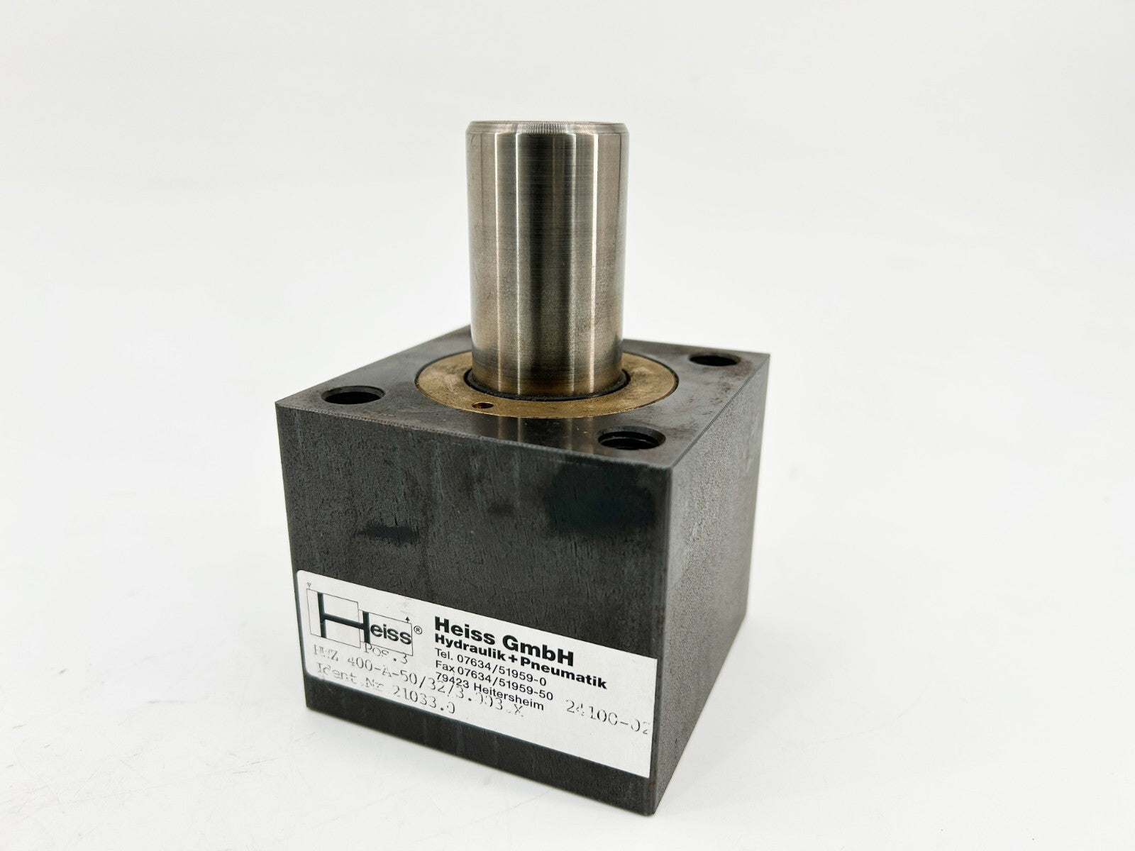 New Heiss HWZ 400-A-50/32/3.003.X Hydraulic Cube Cylinder