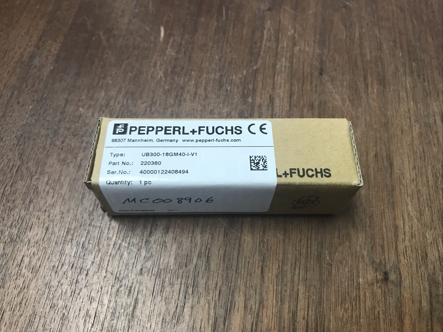 Pepperl+Fuchs brand new ultrasonic sensor UB300-18GM40-I-V1 Part No 220360