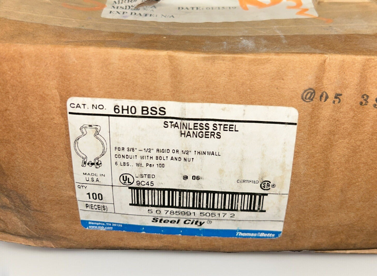 *BOX OF 100* THOMAS & BETTS STEEL CITY 6H0 BSS STAINLESS STEEL HANGERS.     Q1