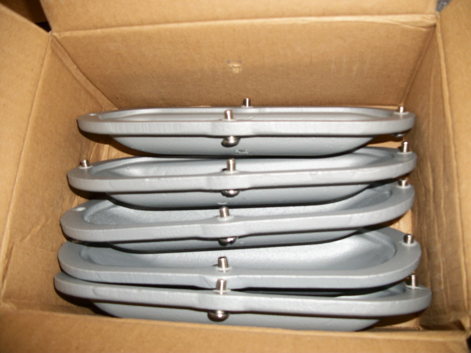 NEW BOX OF 5 PIECES APPLETON 2 INCH GRAYLOY COVER