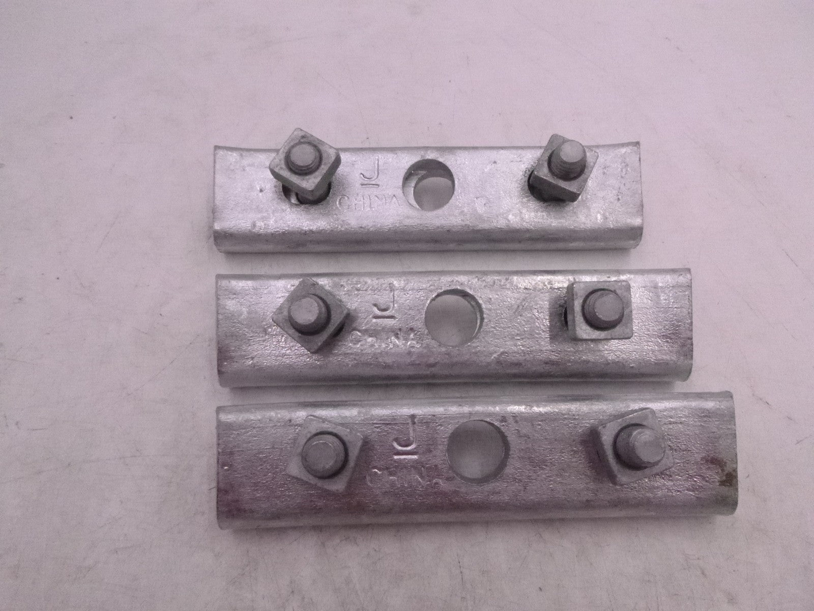 3 Pack J Series Curved Suspension Clamp Galvanized  OAL 7"