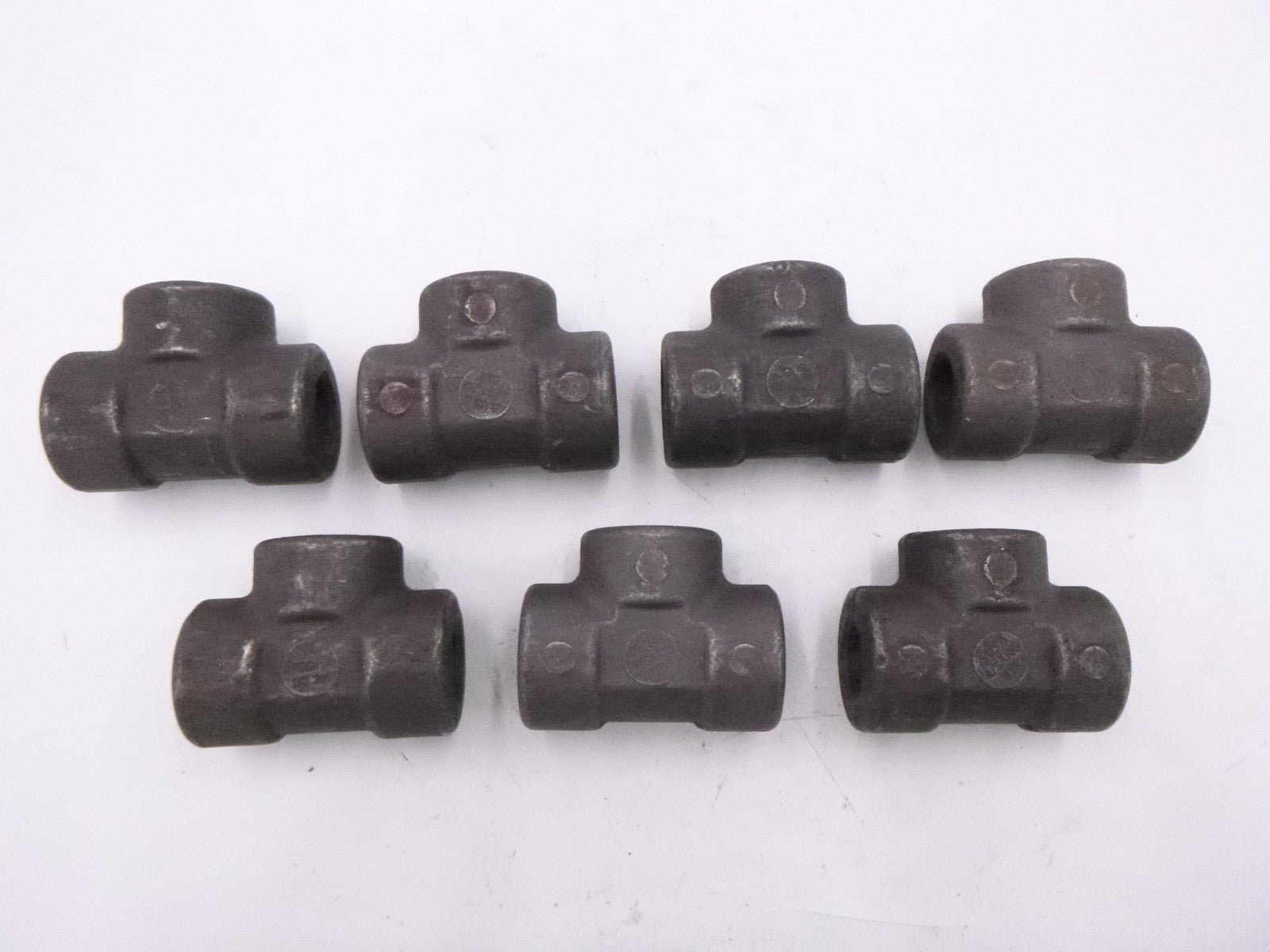 7 Pack 1/2" x 1/2" x 1/2" Threaded Reducing Forged Steel Tees 3M A/SA105 B16