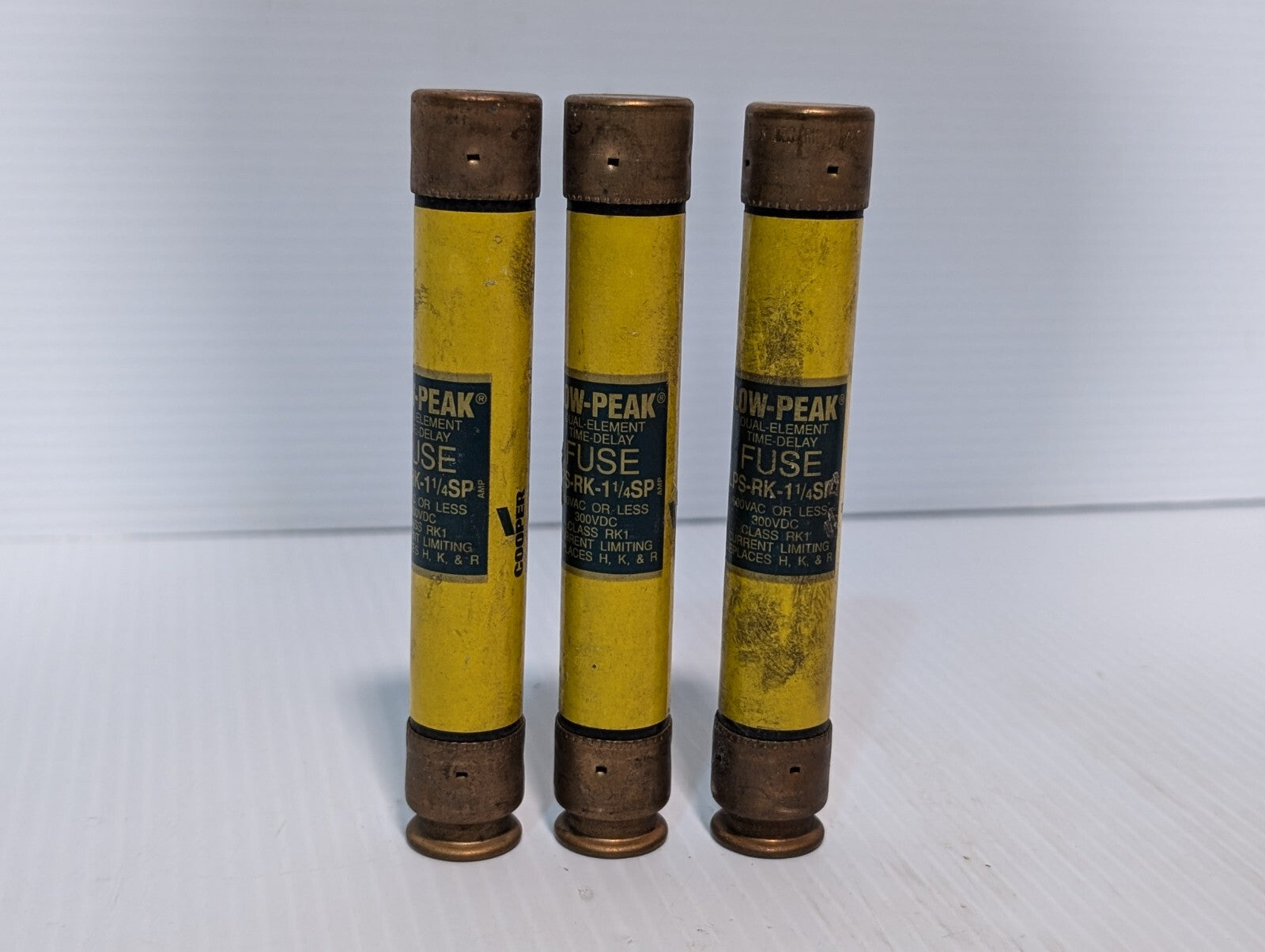 Lot of 3 Bussmann LPS-RK-1-1/4SP Fuses, 1.25A, 600VAC & Returns