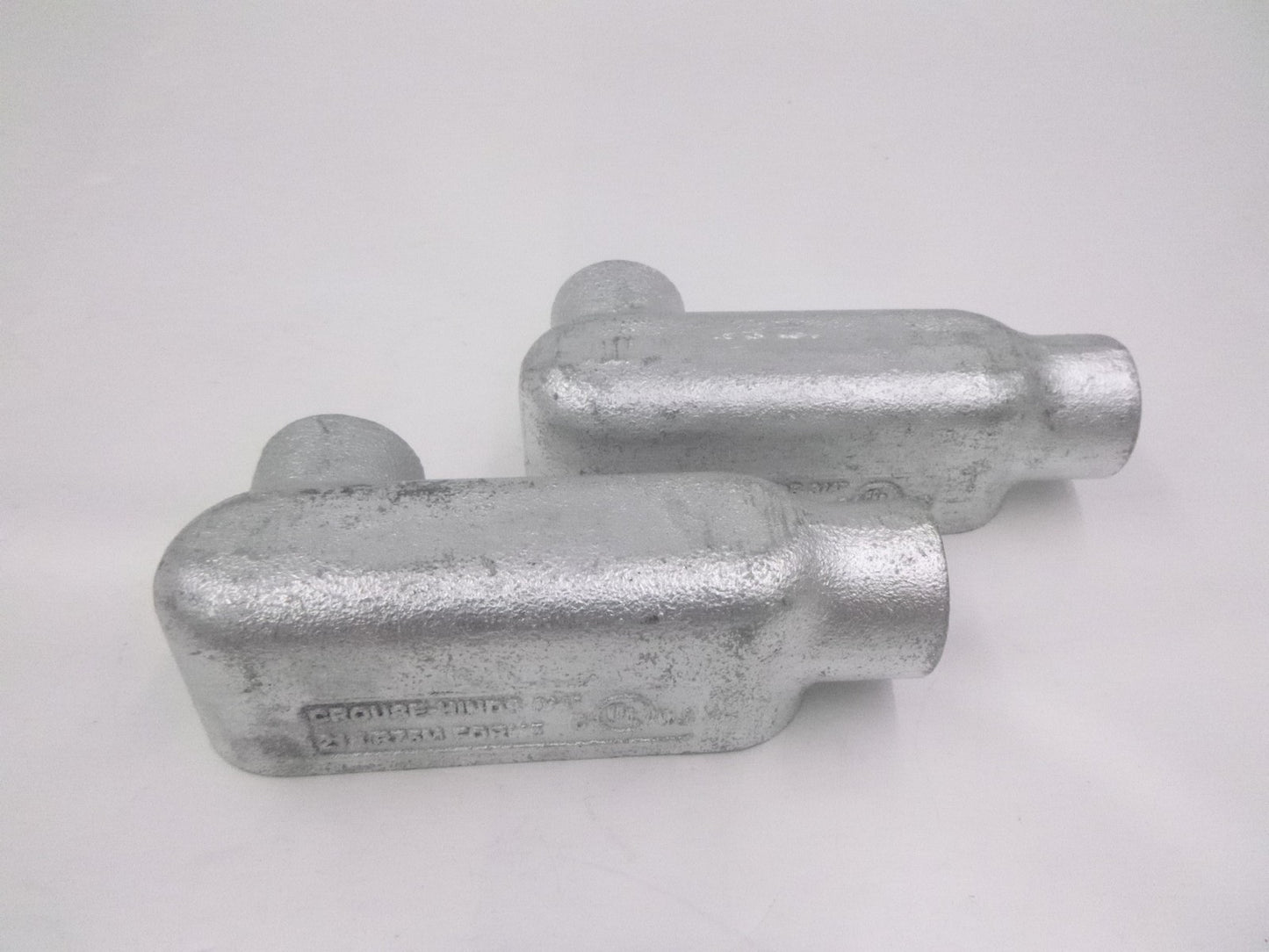 2 Pack Eaton Crouse-Hinds LR75M LR-Style Conduit Body Outlet 3/4"