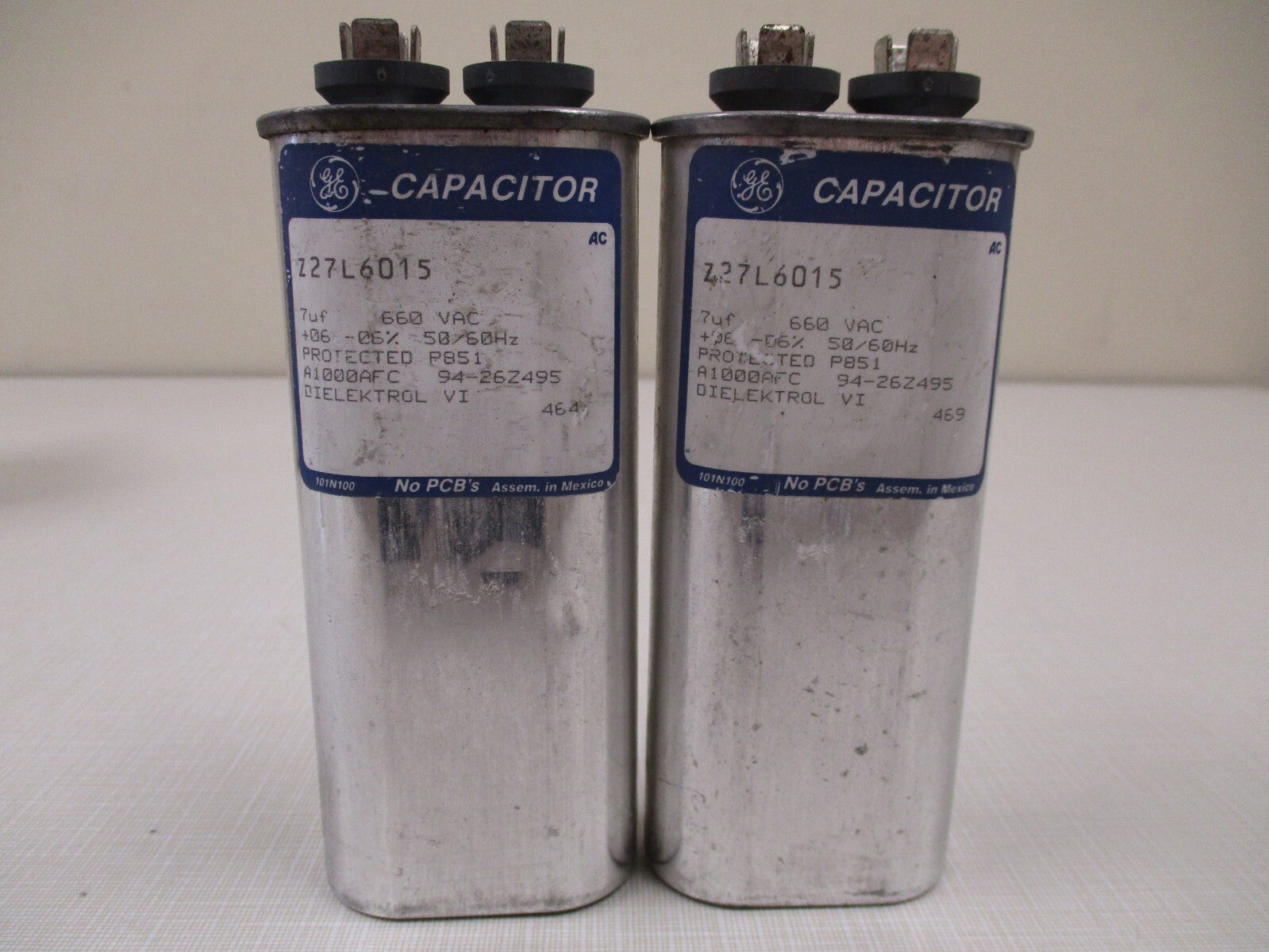 General Electric Z27L6015 Oval Capacitor ( 7uF, 660VAC, 50/60Hz) "NEW" Lot of 2
