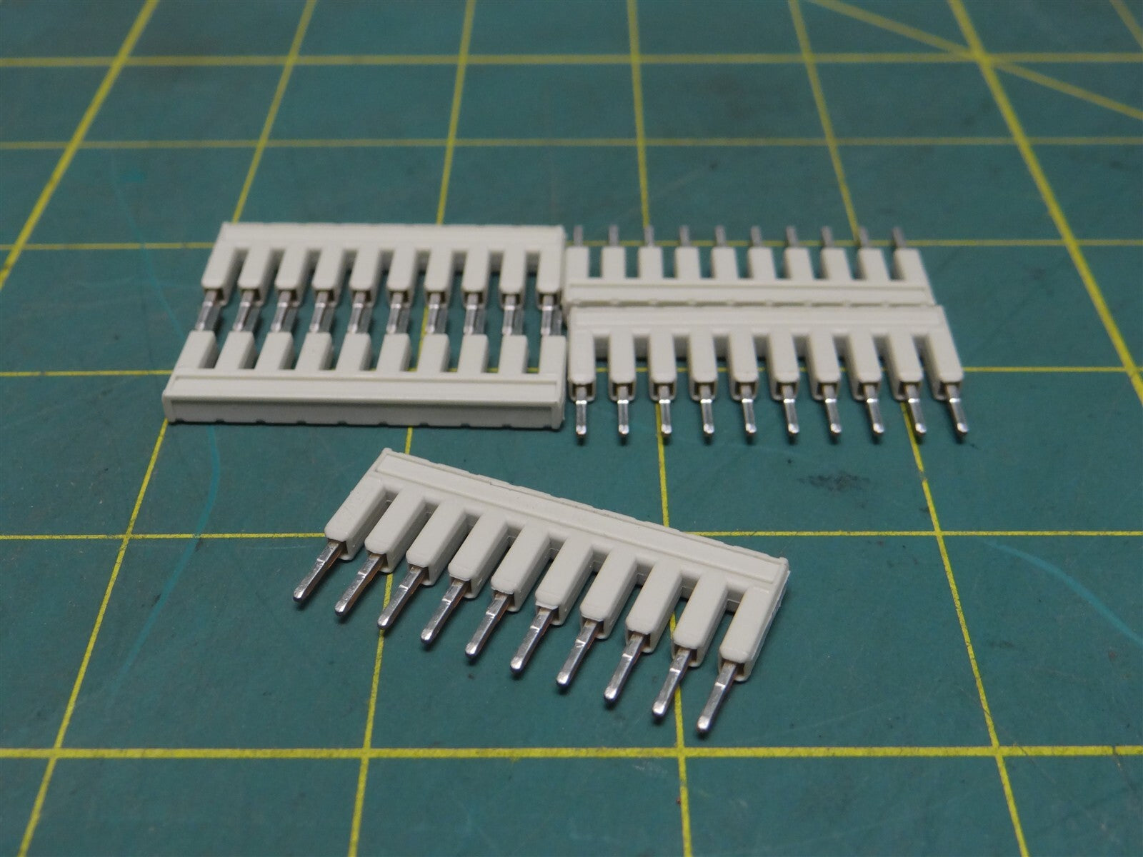 (Qty: 5) Wago TOPJOBS 2002 Bridge Jumper 2002-410 Insulated 10-Way 10P 800V 24A