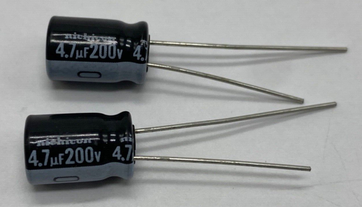 Pack of 2, Nichicon UVZ2D4R7MPD electrolytic capacitor radial lead 4.7uf/200V