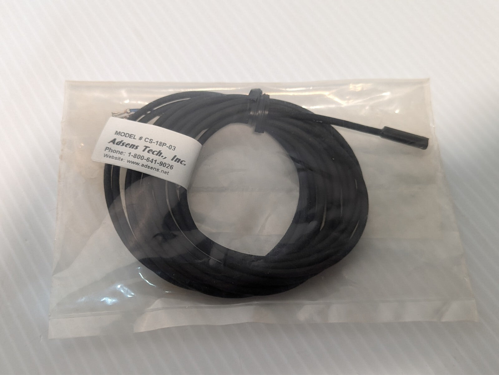 Adsens CS-18P-03 Magnetic Sensor Switch PNP 5-28 VDC+Returns