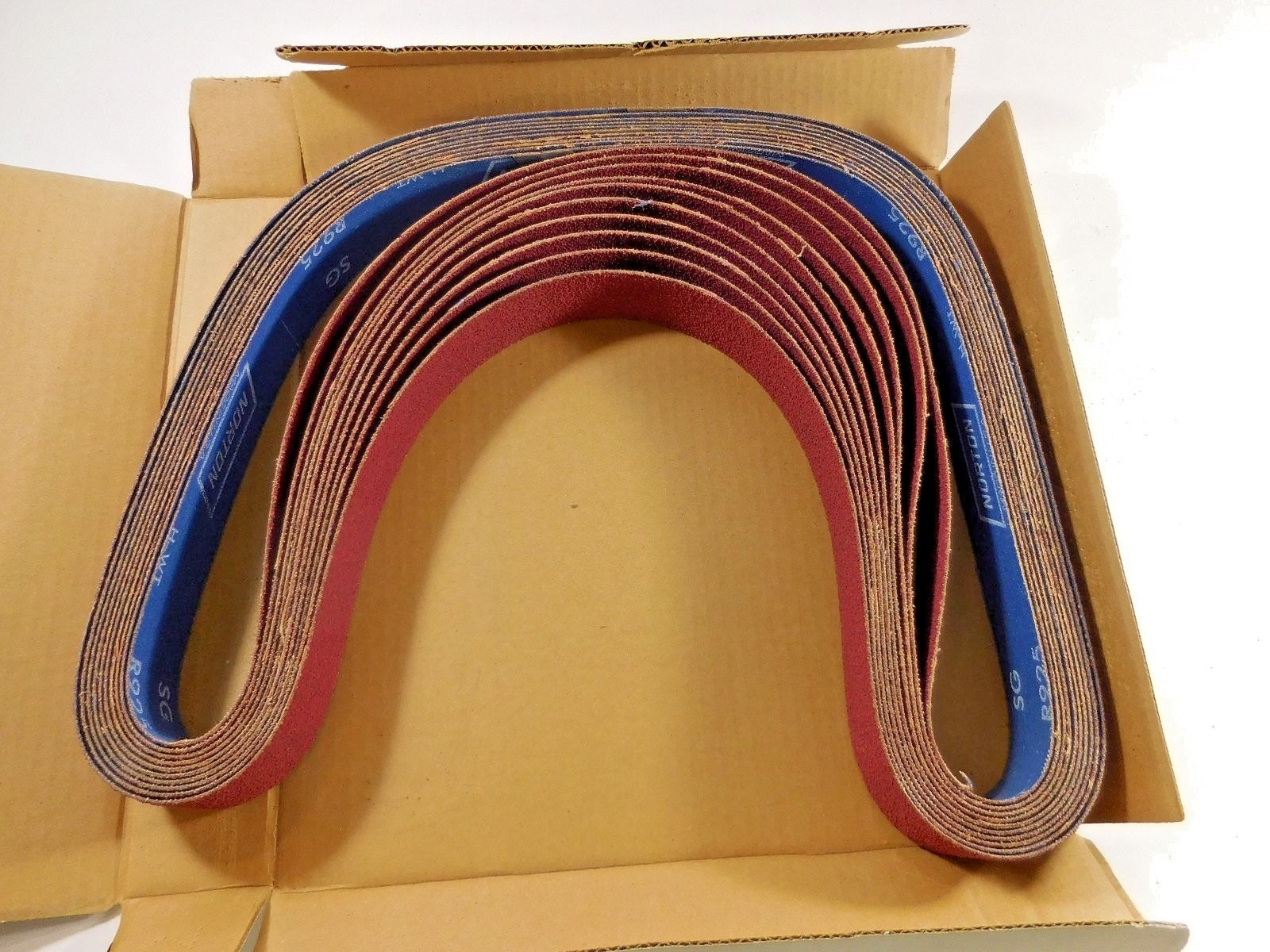 Norton R925, 780727 50661 Belt 1 5/8" X 60" X 41.3mm ^ 1.52M, 40H Grit  (QTY 10)