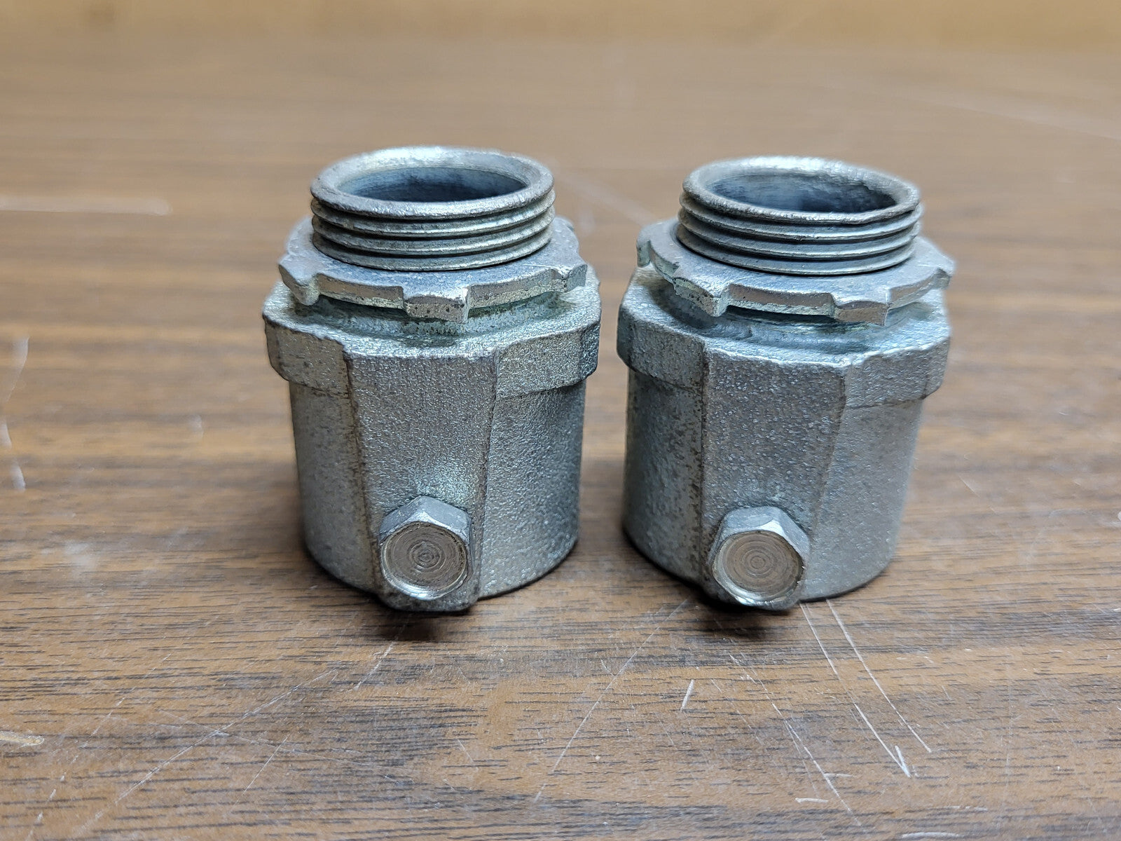 OZ GEDNEY 28-075 3/4" RIGID NO THREAD SET SCREW CONN MALLEABLE LOT OF 2 NEW