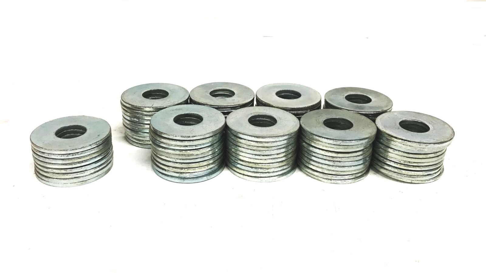 Unbranded Flat Washer 1-3/4 inch Diameter 5/8 inch Bore [Lot of 88] NOS
