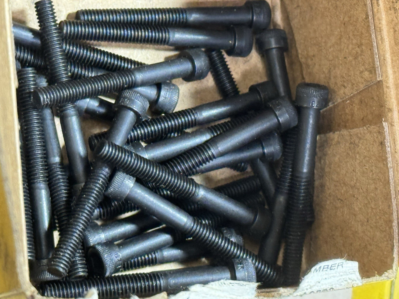 HOLO-KROME 730000510 6-40 X 1-1/4 SOCKET HEAD CAP SCREW ALLOY STEEL BLACK OXIDE