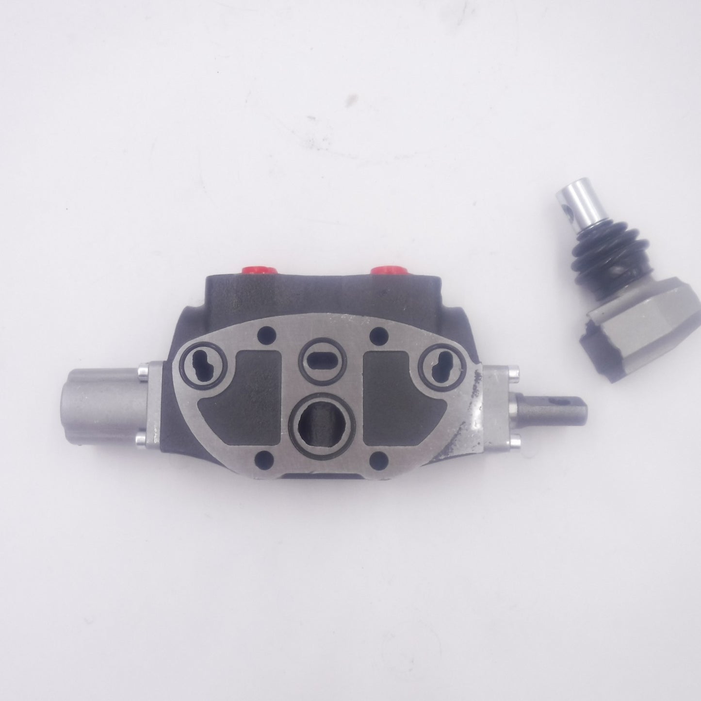 Walvoil Hydraulic Distributor Control Valve Section 613105001 SD8/P-18L SEE DESC