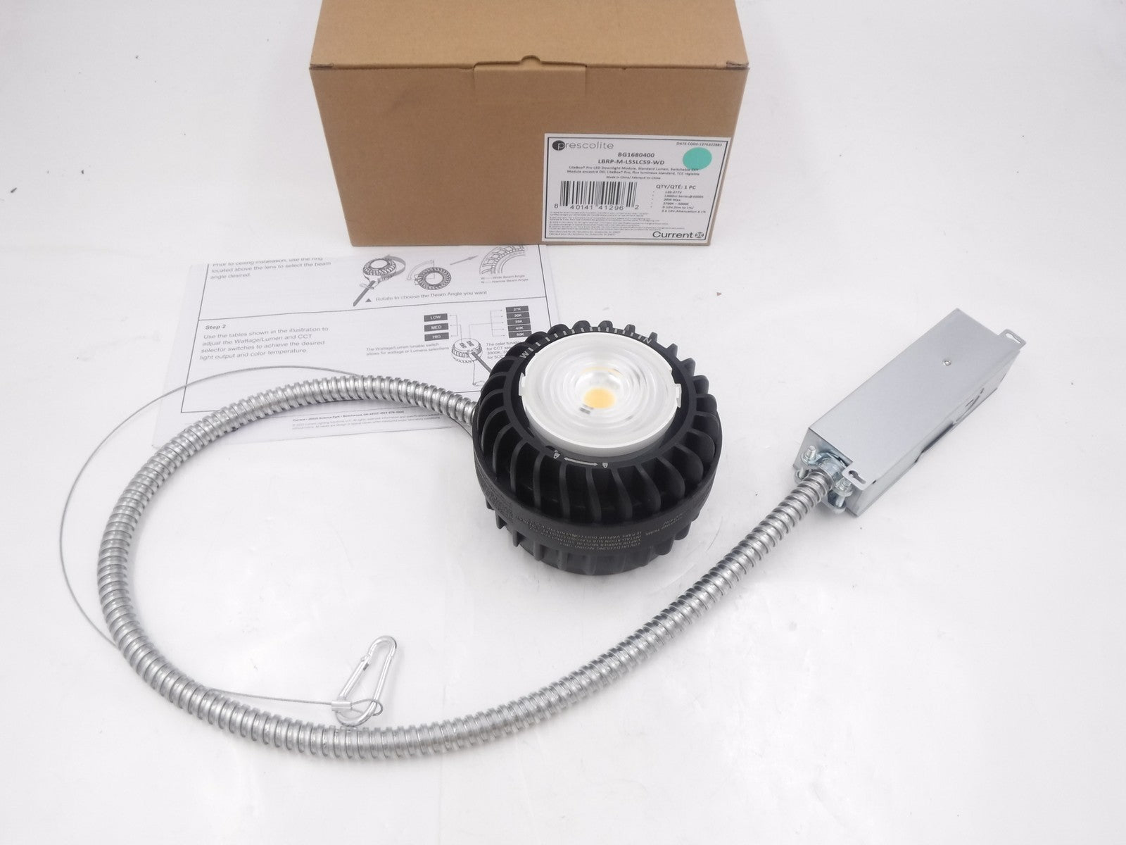 Prescolite 1400lm Series 3000K 120-277V 55-75° CCT Switchable LED Module