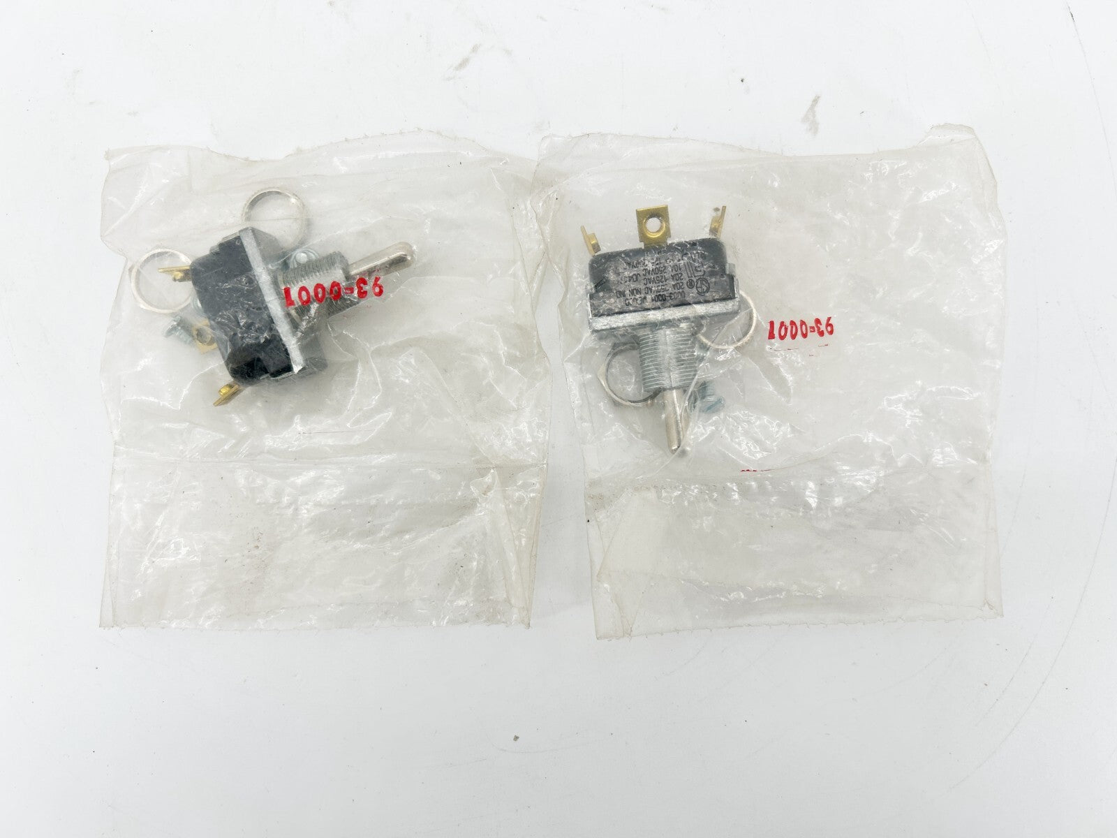 New Lot of 2 Rexnord 93-0001 Toggle Switch 20A 250V SPDT On/OFF/On