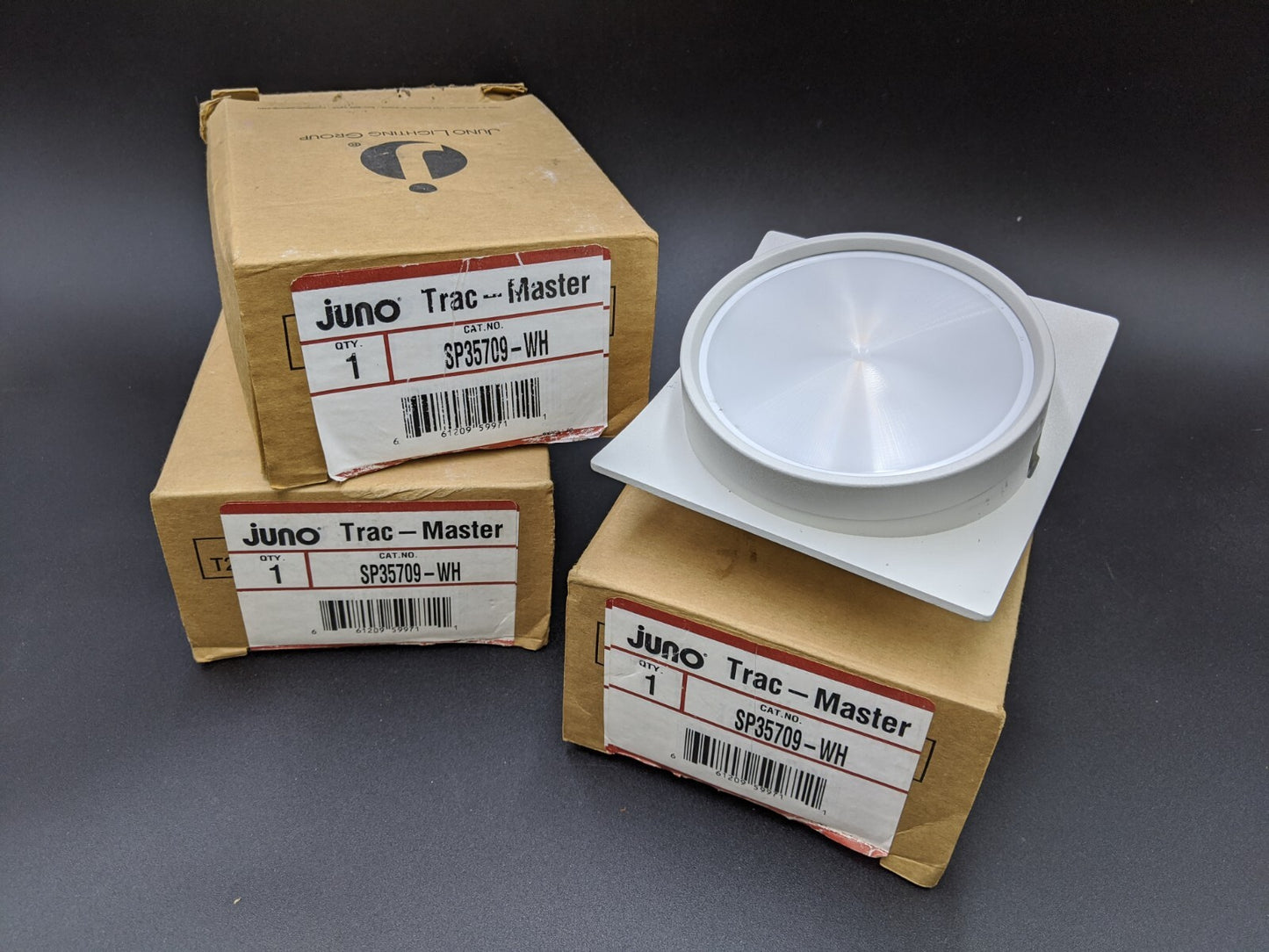 3 Piece Juno Trac-Master SP35709-WHNarrow Flood 3000K Color Temp NOS Electrical