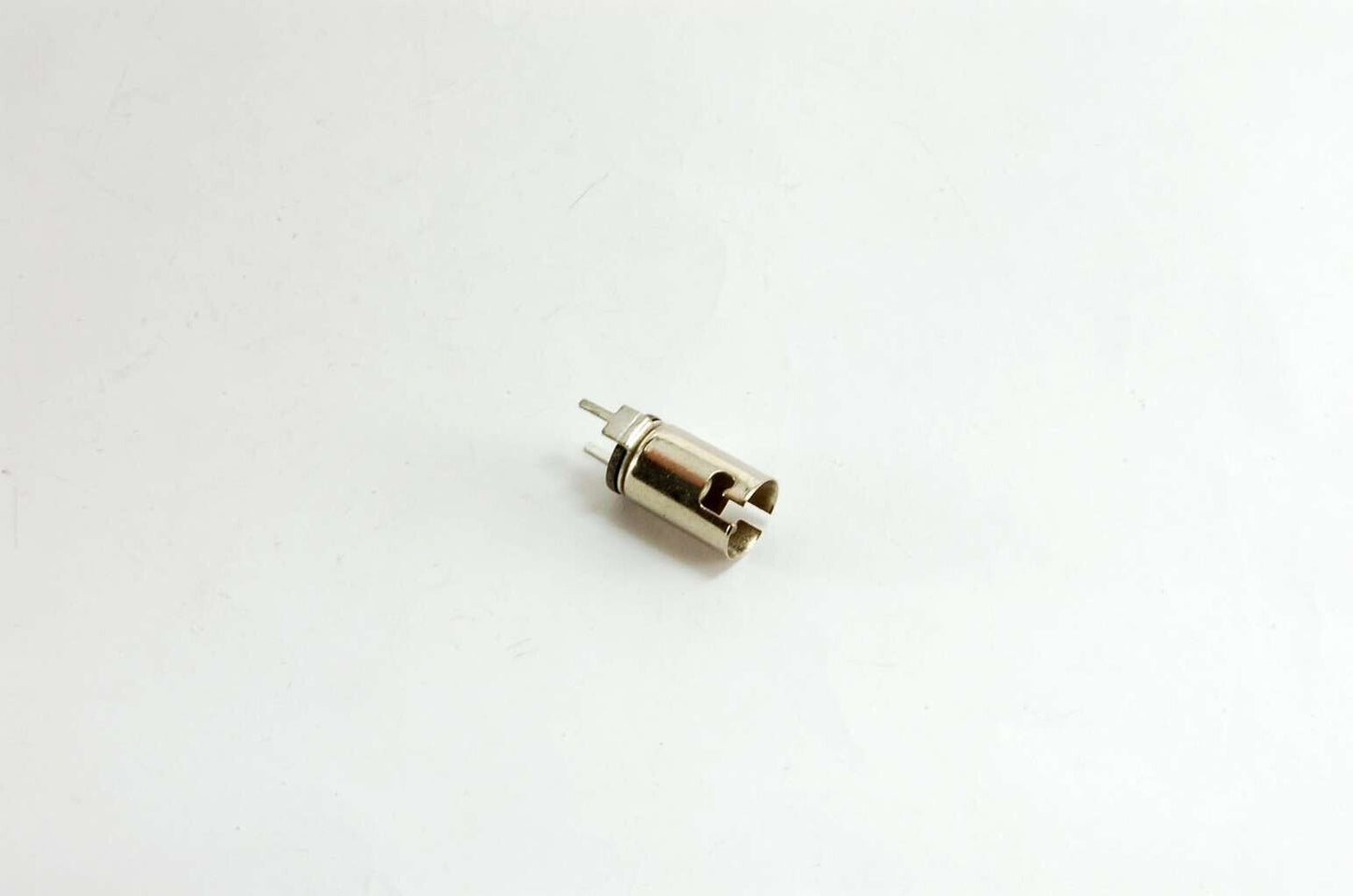 Lot of 10 - Lantern 900-7748 / Leecraft– 07-35J - Bayonet Lamp Holder, Socket