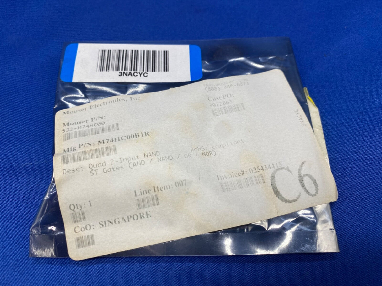 STMicroelectronics M74HC00 quad 2-input NAND gates high speed CMOS
