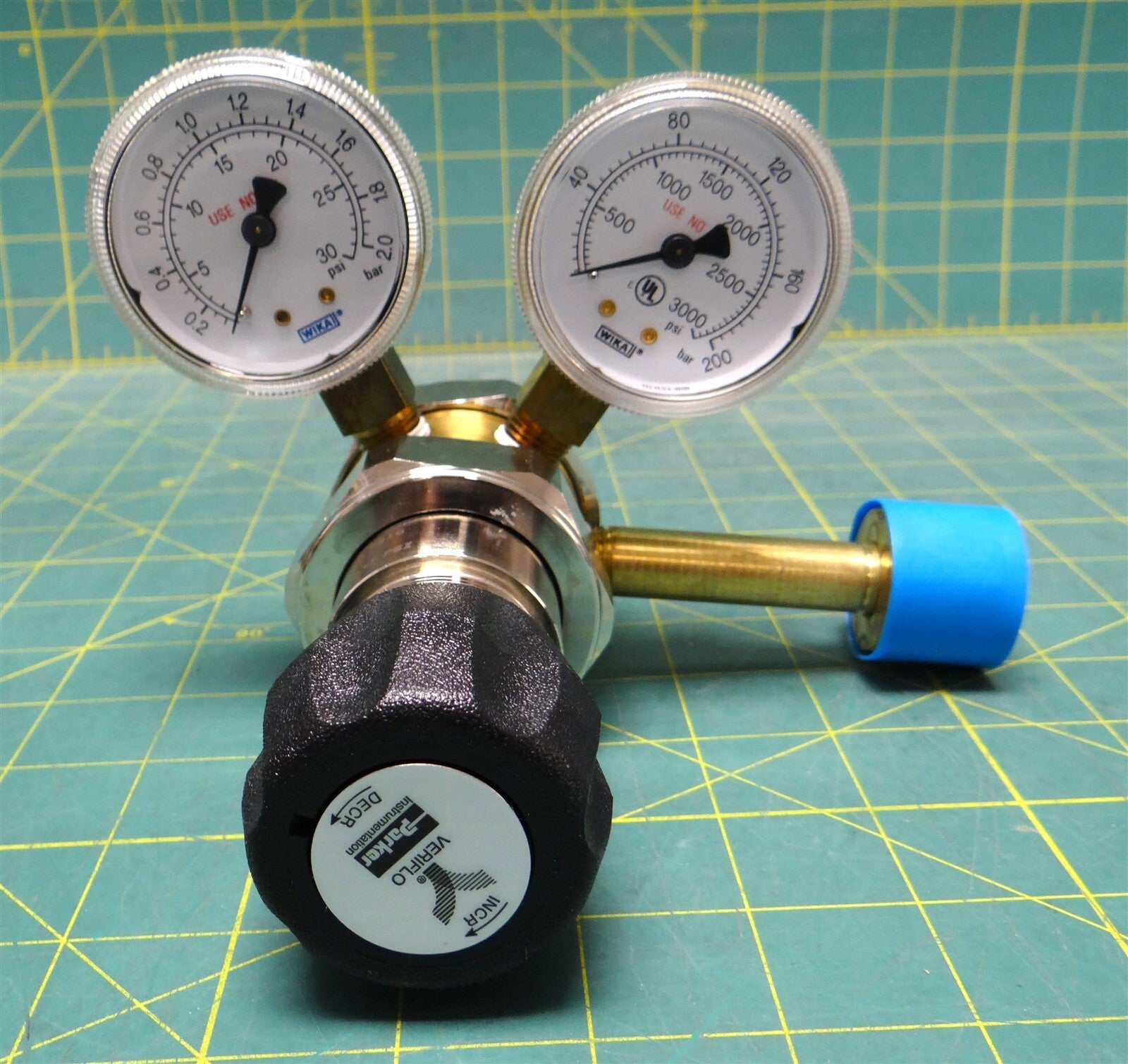 Parker Veriflo IR6200 Series Two Stage Pressure Regulator IR6201BK6P03304B350