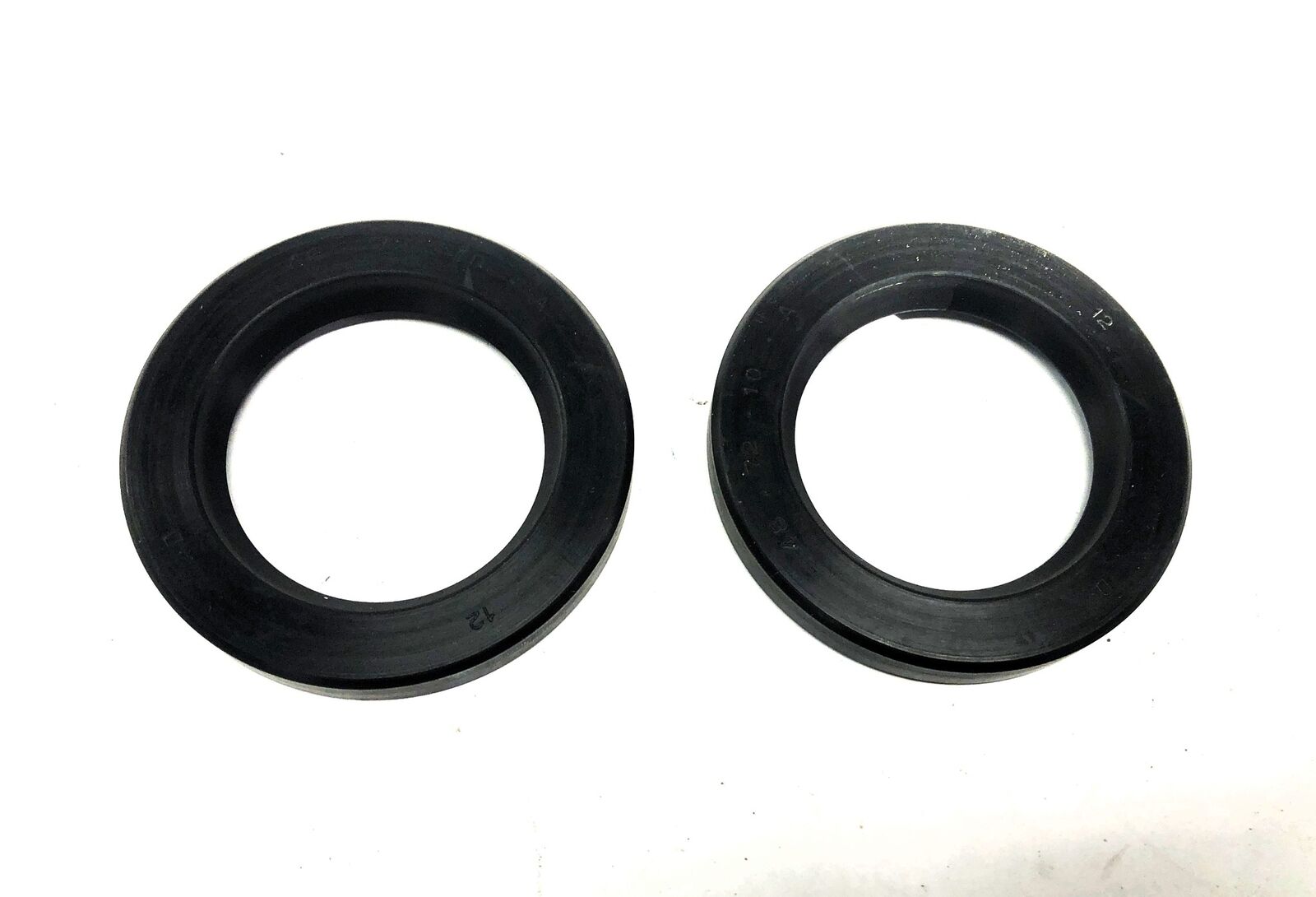 Unbranded Oil Seal 48x72x10A [Lot of 2] NOS