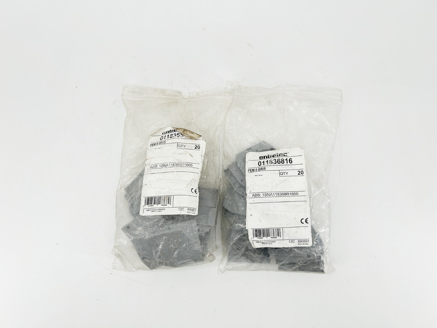 New Lot of 40 Entretec 011836816 Terminal Covers FEM6
