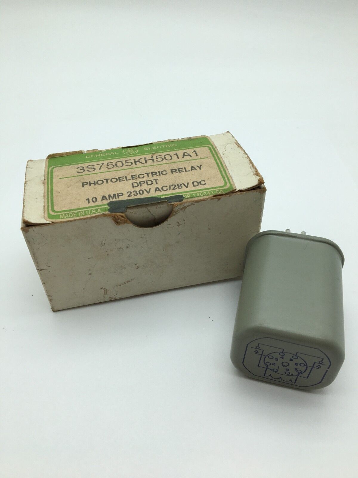 General Electric 3S7505KH501A1 Photoelectric Relay 10 Amp 230 Volt AC DPDT 8 Pin