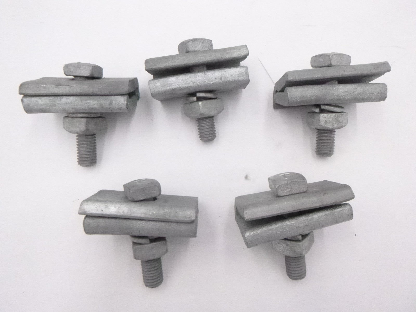 5 Pack One Bolt Straight Suspension Clamps 2-1/2" L 11/16" Hole